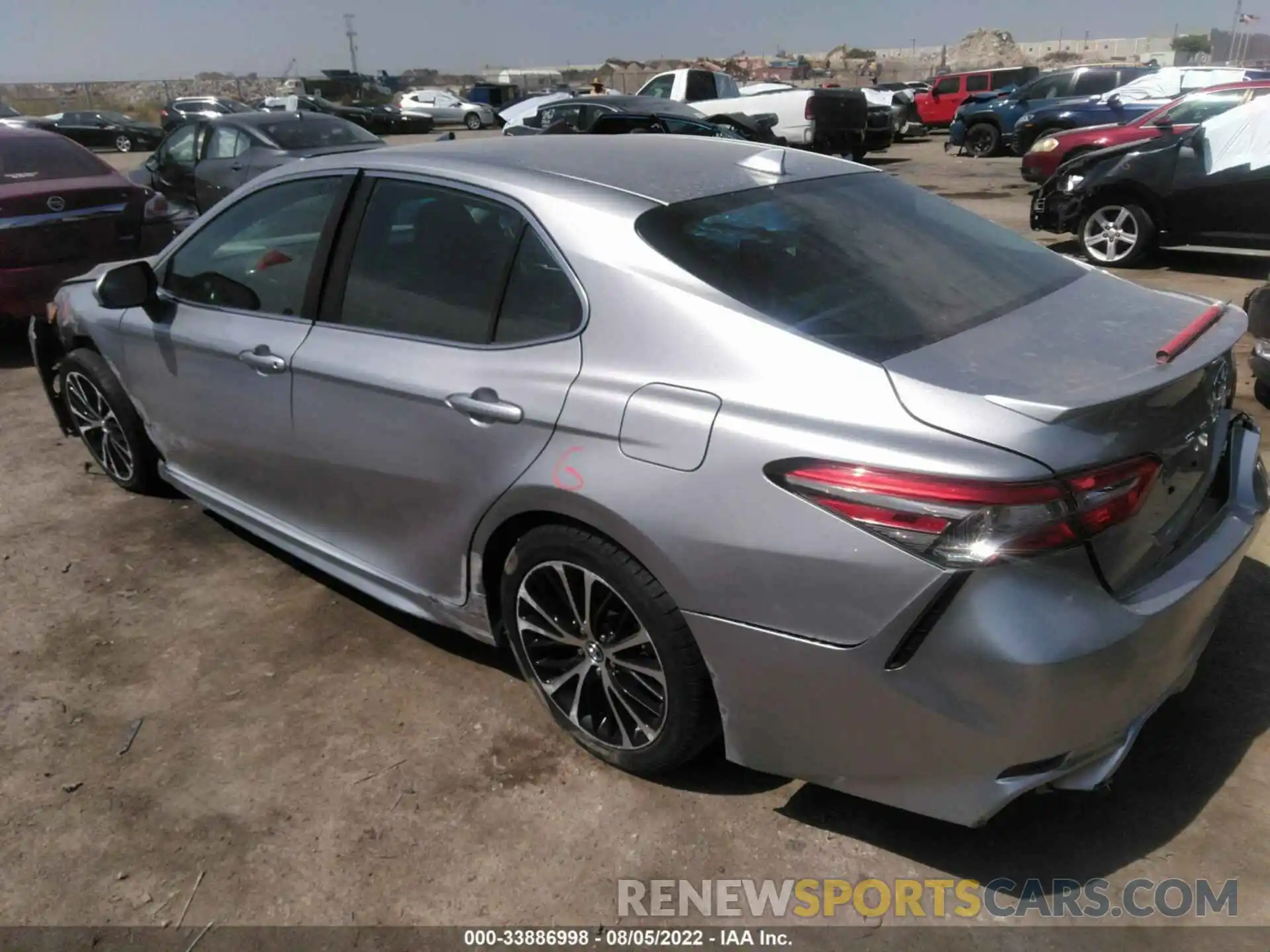 3 Photograph of a damaged car 4T1B11HK3KU205482 TOYOTA CAMRY 2019