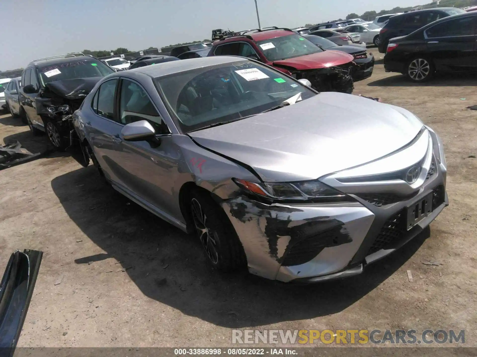 6 Photograph of a damaged car 4T1B11HK3KU205482 TOYOTA CAMRY 2019