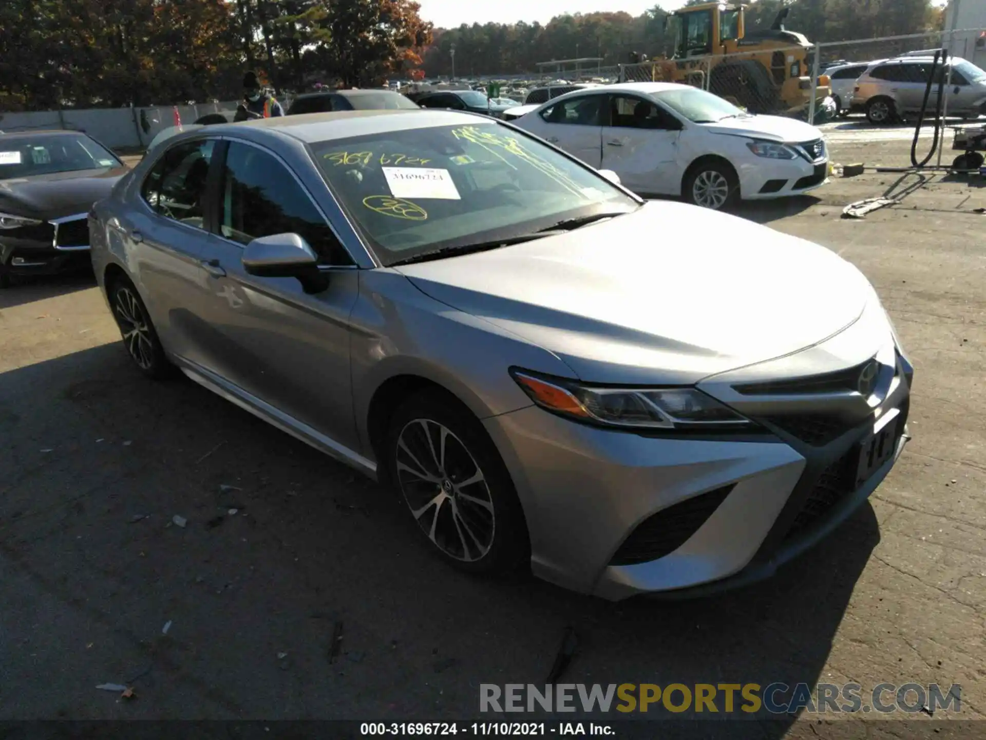 1 Photograph of a damaged car 4T1B11HK3KU206812 TOYOTA CAMRY 2019