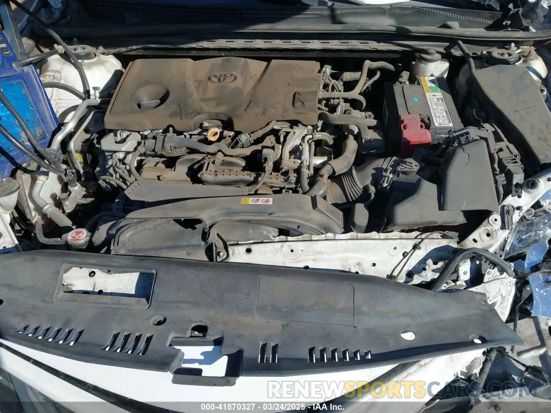 10 Photograph of a damaged car 4T1B11HK3KU207197 TOYOTA CAMRY 2019