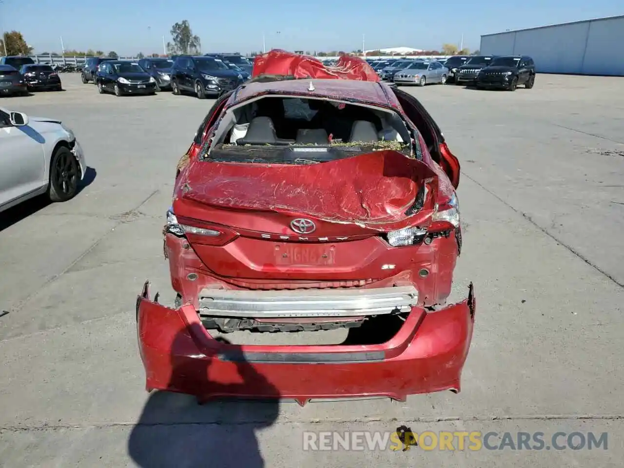 6 Photograph of a damaged car 4T1B11HK3KU210150 TOYOTA CAMRY 2019