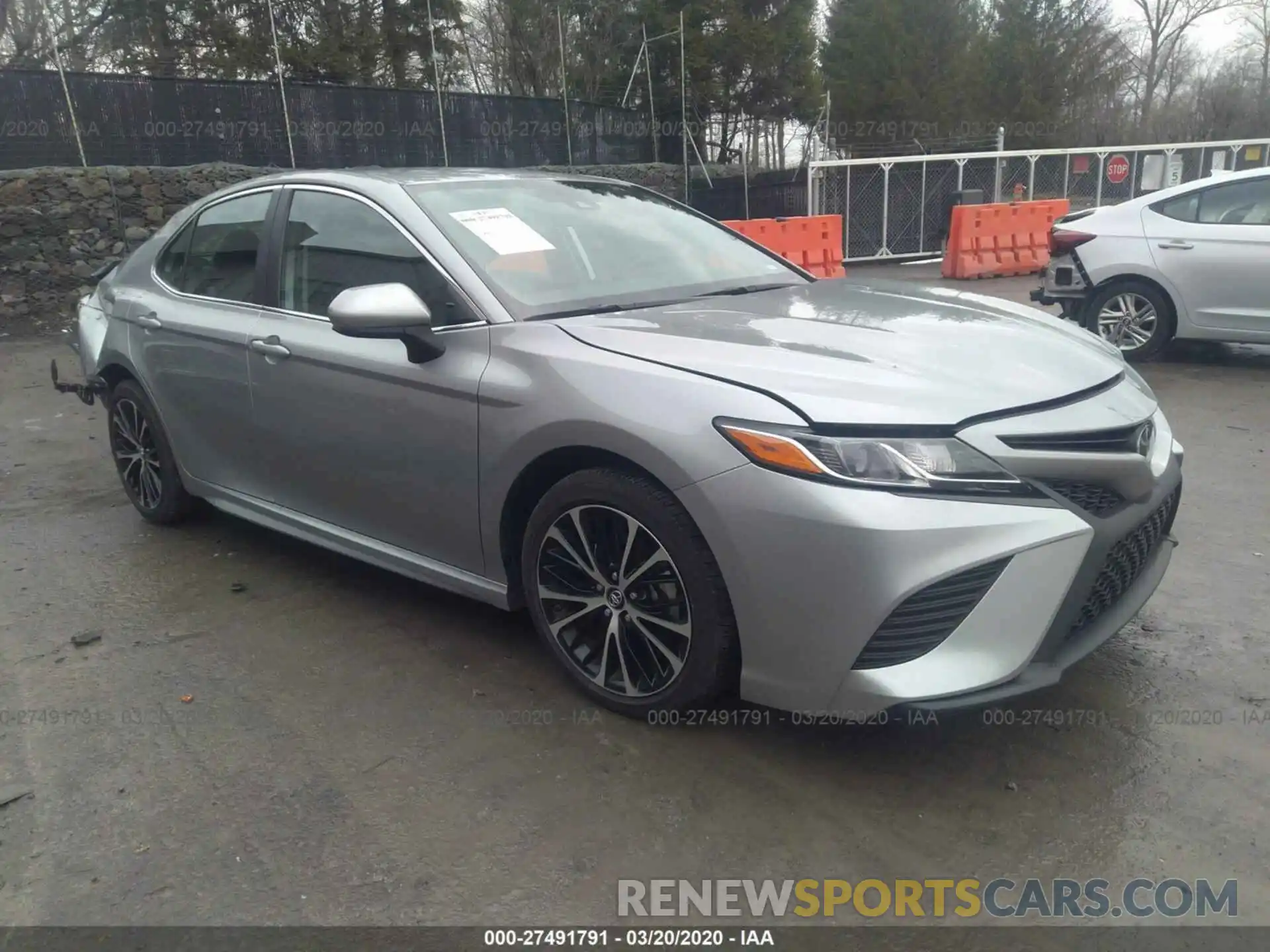 1 Photograph of a damaged car 4T1B11HK3KU213467 TOYOTA CAMRY 2019