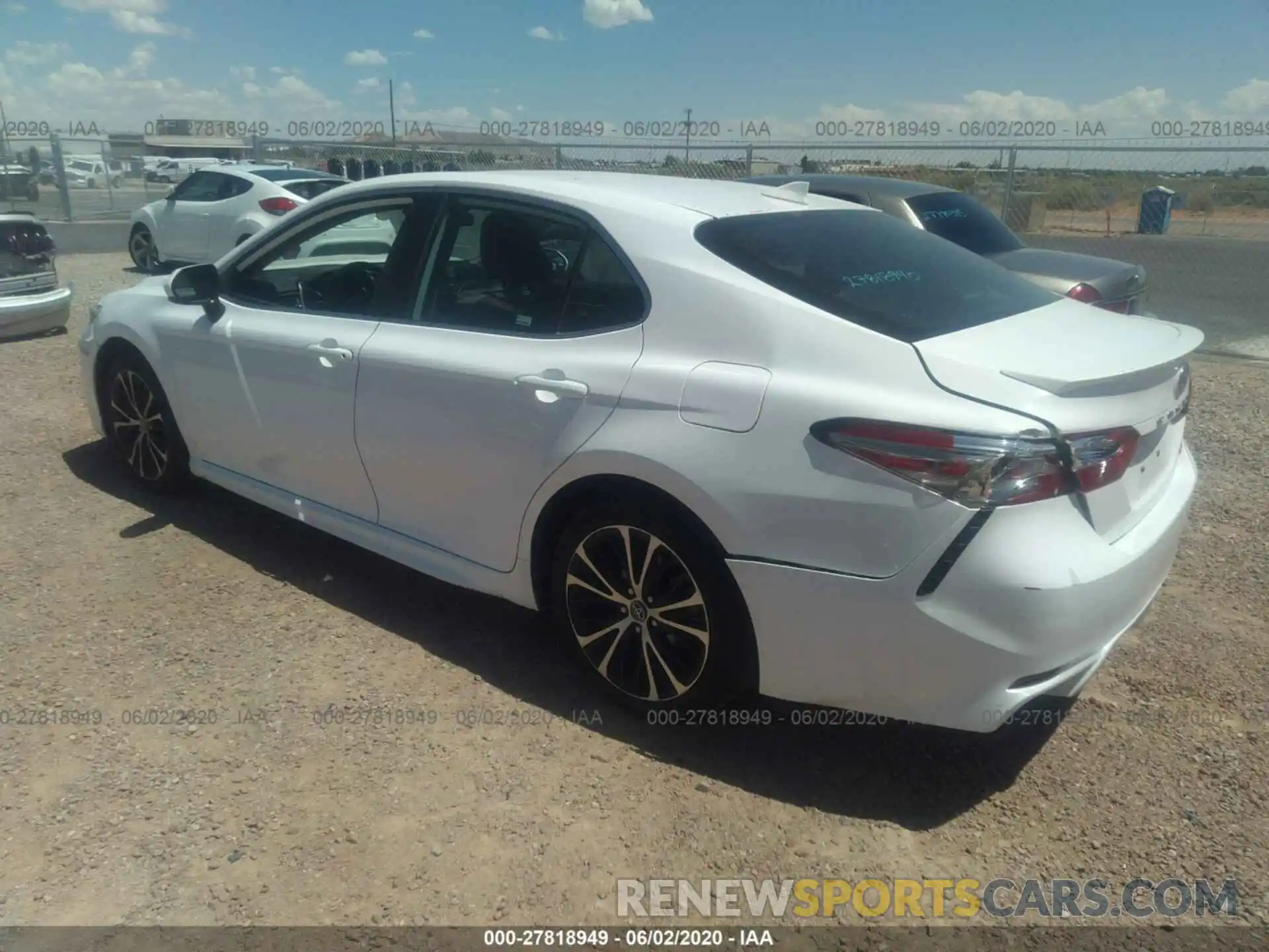 3 Photograph of a damaged car 4T1B11HK3KU213971 TOYOTA CAMRY 2019