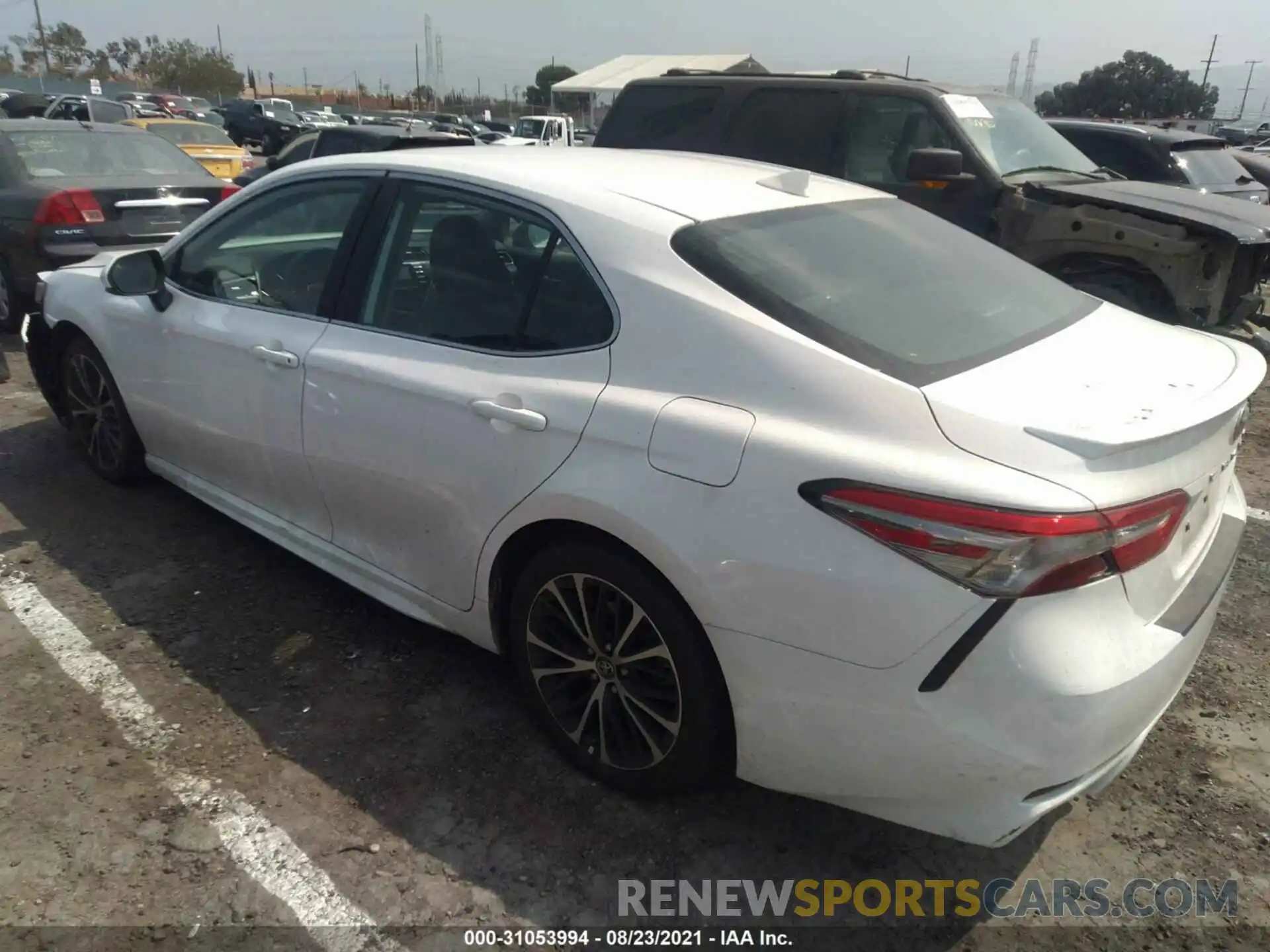 3 Photograph of a damaged car 4T1B11HK3KU215980 TOYOTA CAMRY 2019