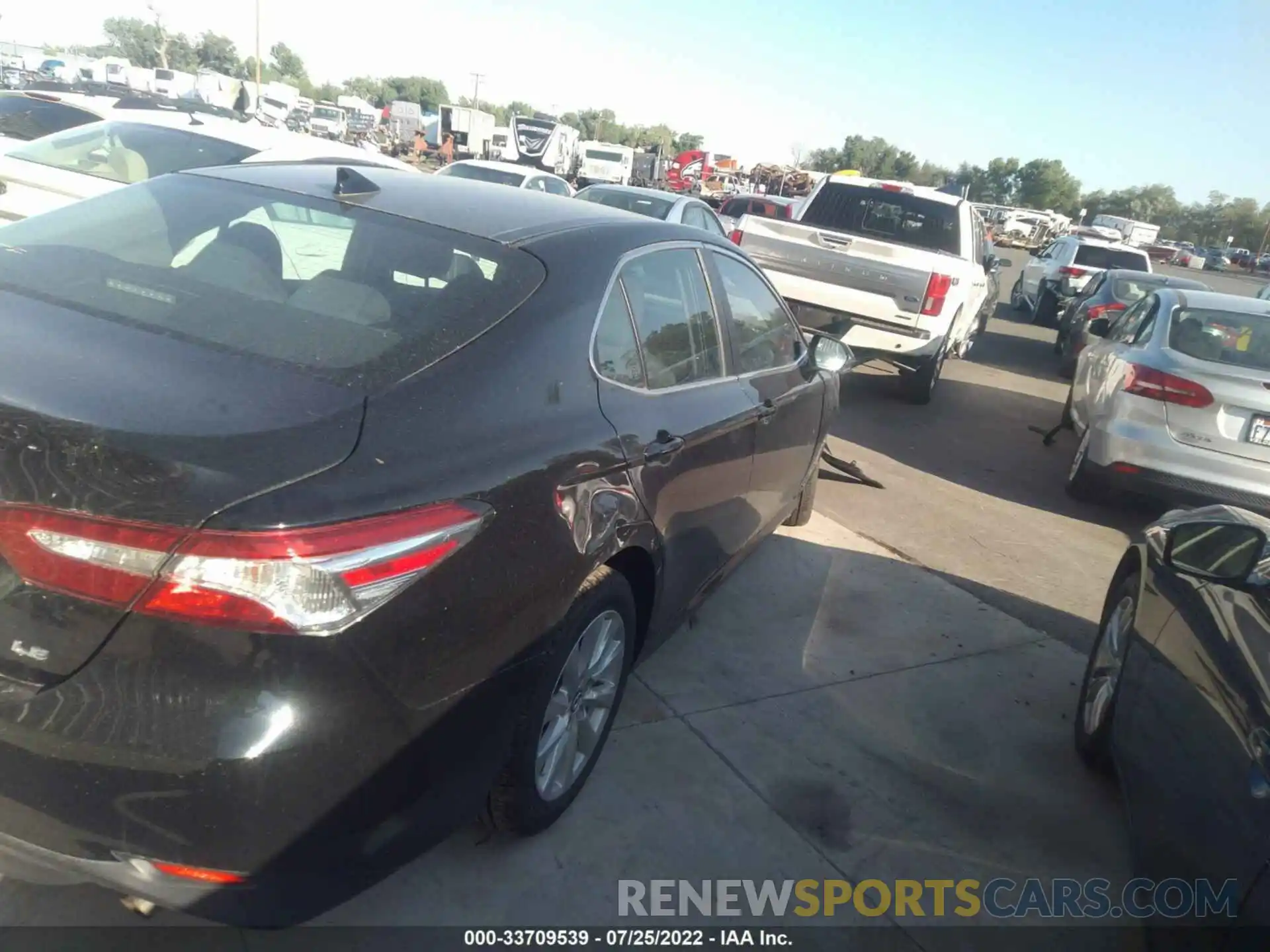 4 Photograph of a damaged car 4T1B11HK3KU217471 TOYOTA CAMRY 2019