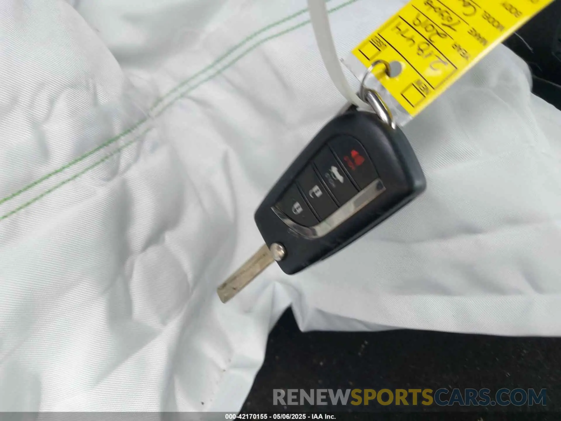 11 Photograph of a damaged car 4T1B11HK3KU218474 TOYOTA CAMRY 2019
