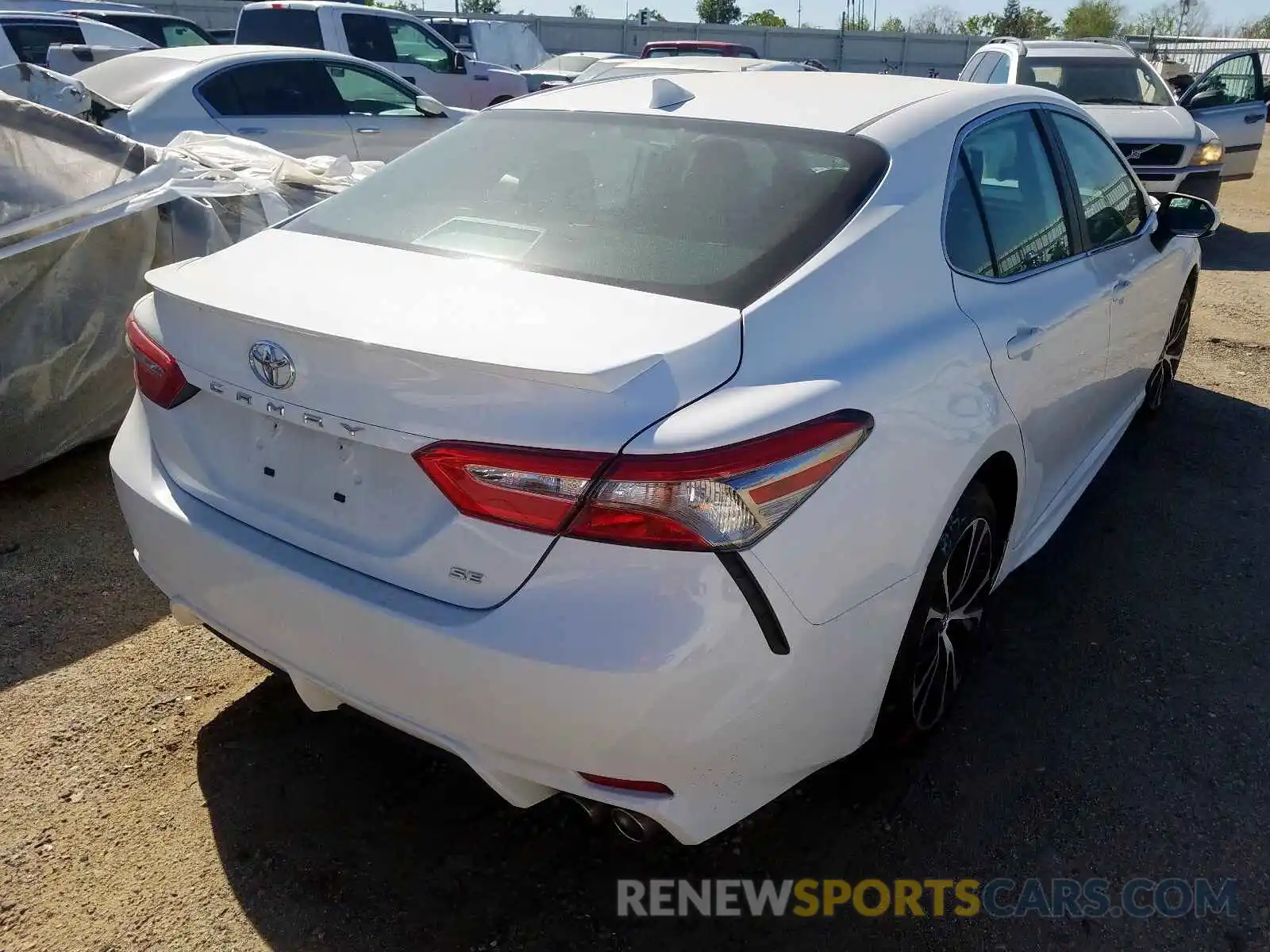 4 Photograph of a damaged car 4T1B11HK3KU218992 TOYOTA CAMRY 2019