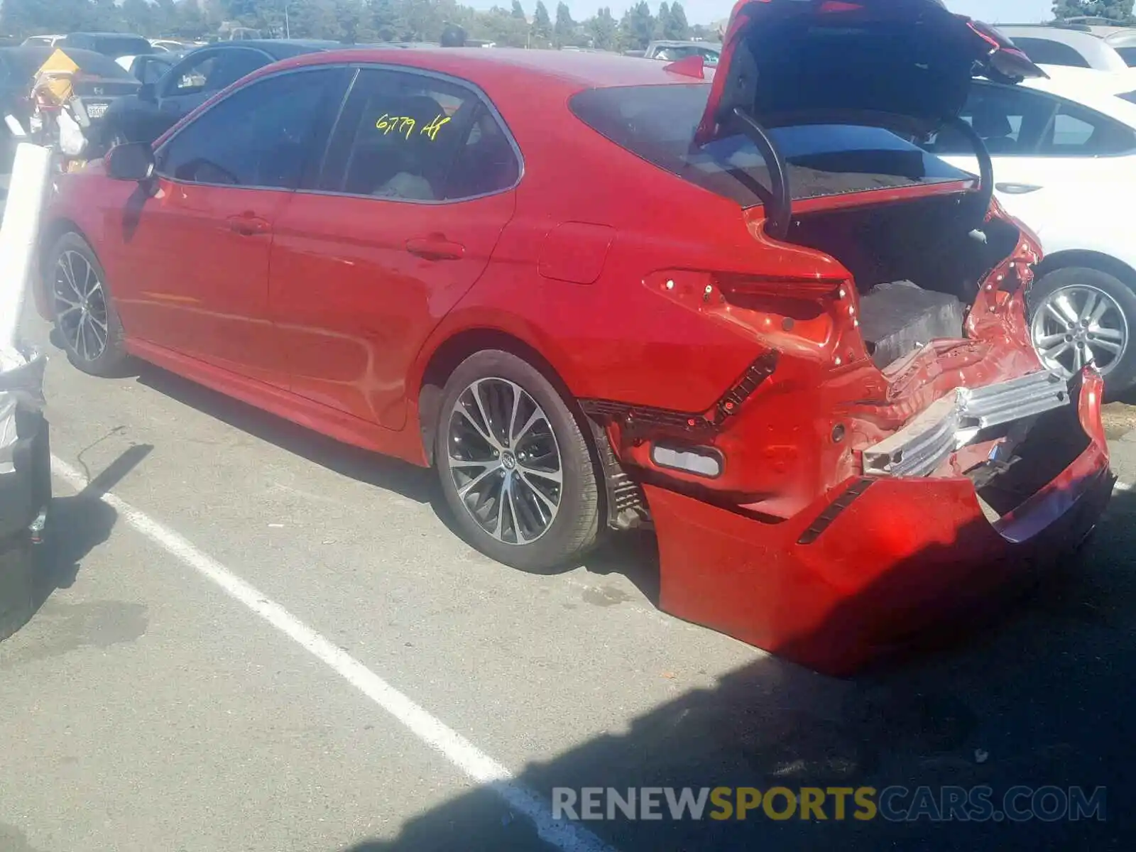 3 Photograph of a damaged car 4T1B11HK3KU226977 TOYOTA CAMRY 2019