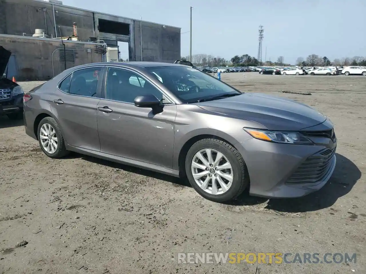 4 Photograph of a damaged car 4T1B11HK3KU227255 TOYOTA CAMRY 2019