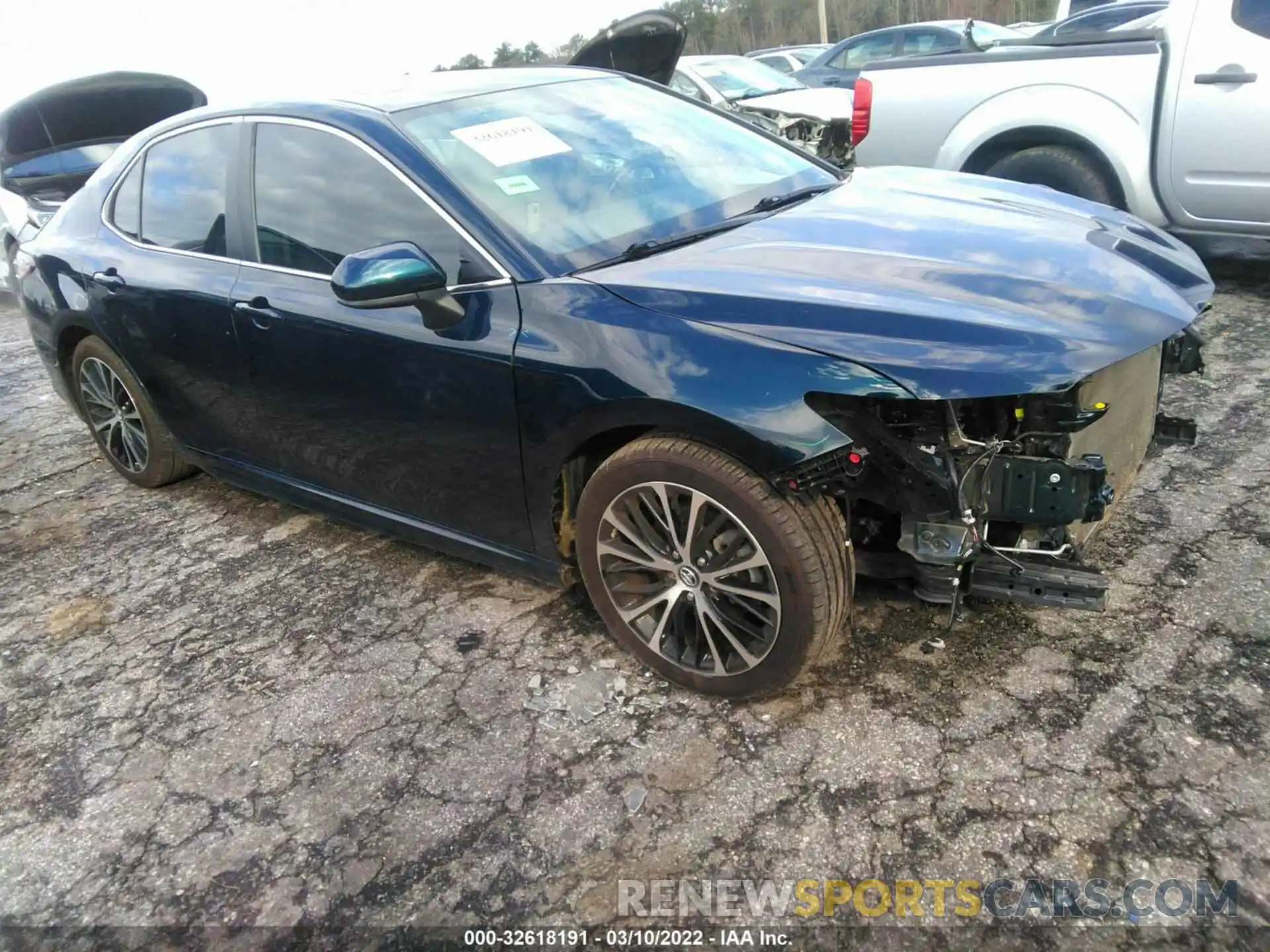 1 Photograph of a damaged car 4T1B11HK3KU242631 TOYOTA CAMRY 2019