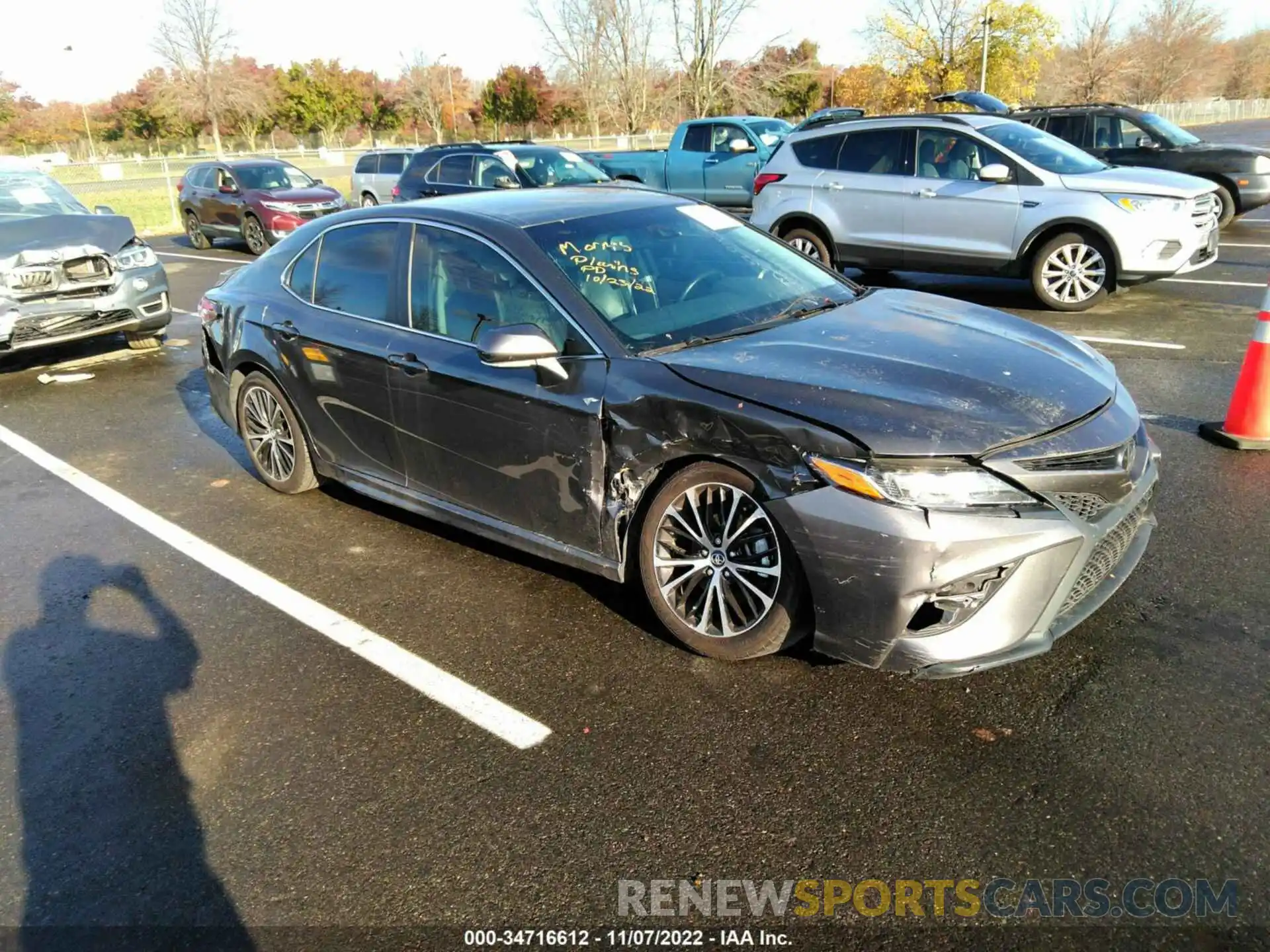 1 Photograph of a damaged car 4T1B11HK3KU244749 TOYOTA CAMRY 2019