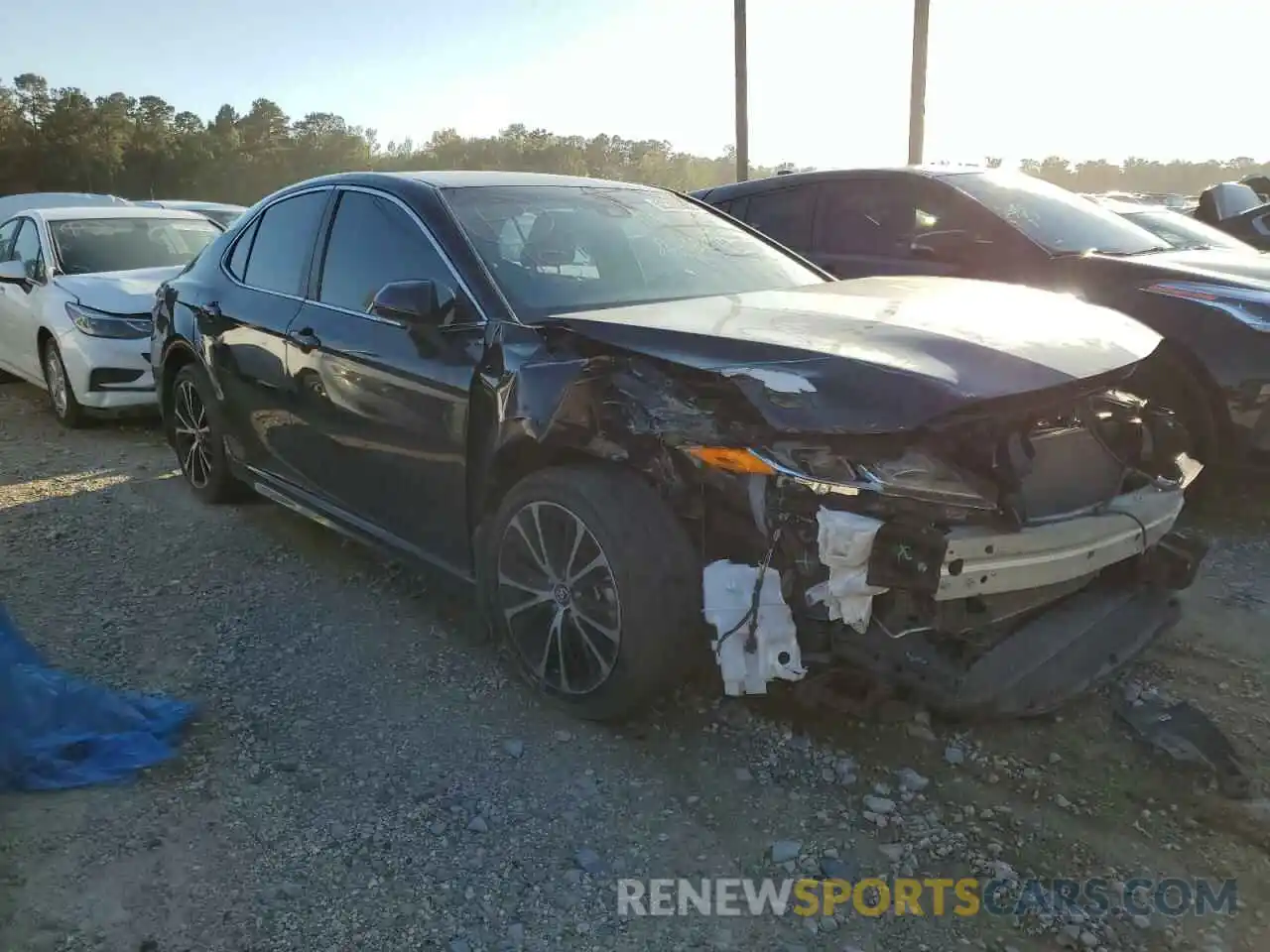 1 Photograph of a damaged car 4T1B11HK3KU246761 TOYOTA CAMRY 2019