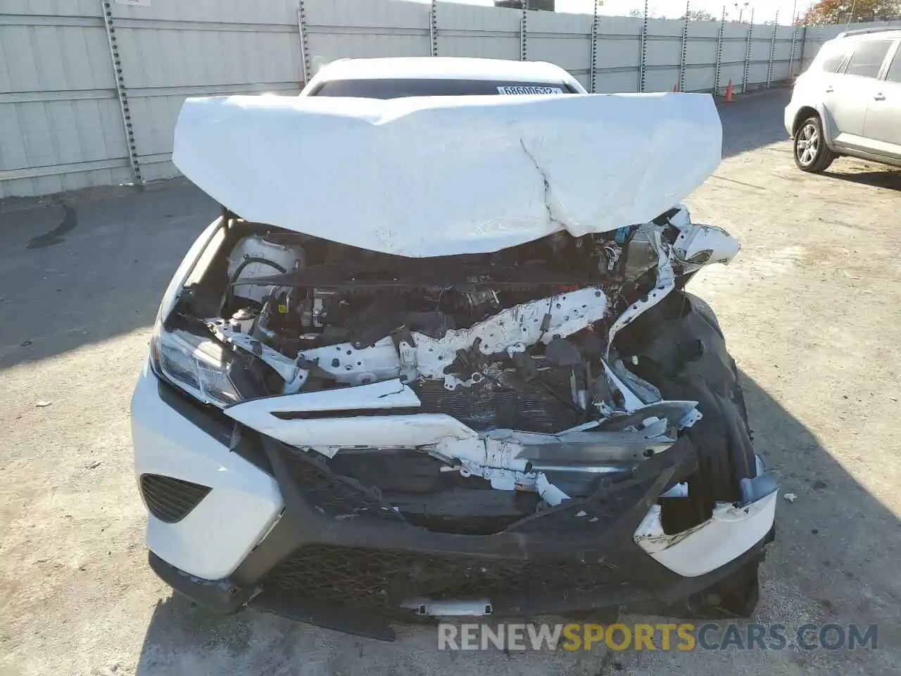 5 Photograph of a damaged car 4T1B11HK3KU246923 TOYOTA CAMRY 2019