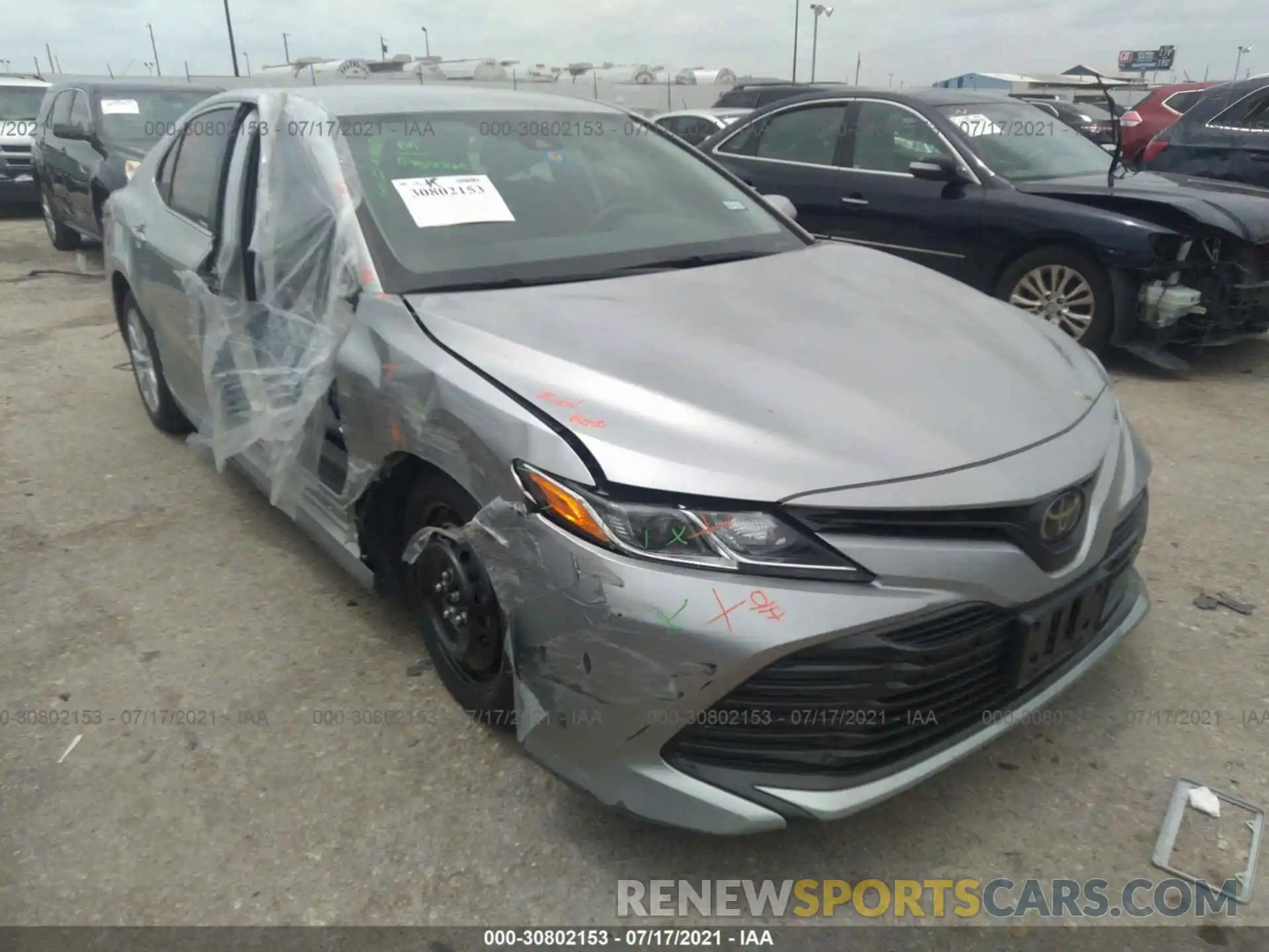 1 Photograph of a damaged car 4T1B11HK3KU248462 TOYOTA CAMRY 2019