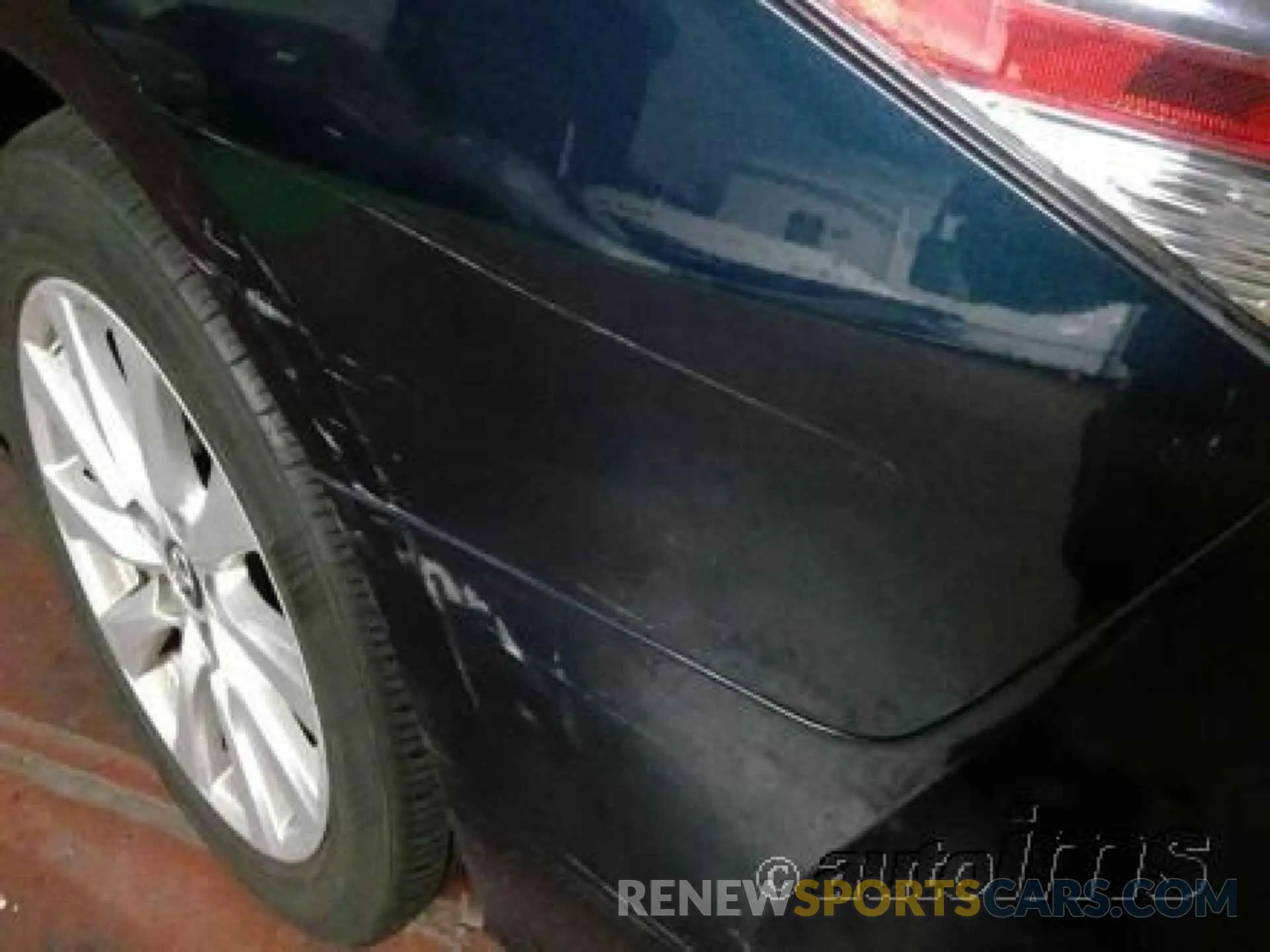 13 Photograph of a damaged car 4T1B11HK3KU248980 TOYOTA CAMRY 2019