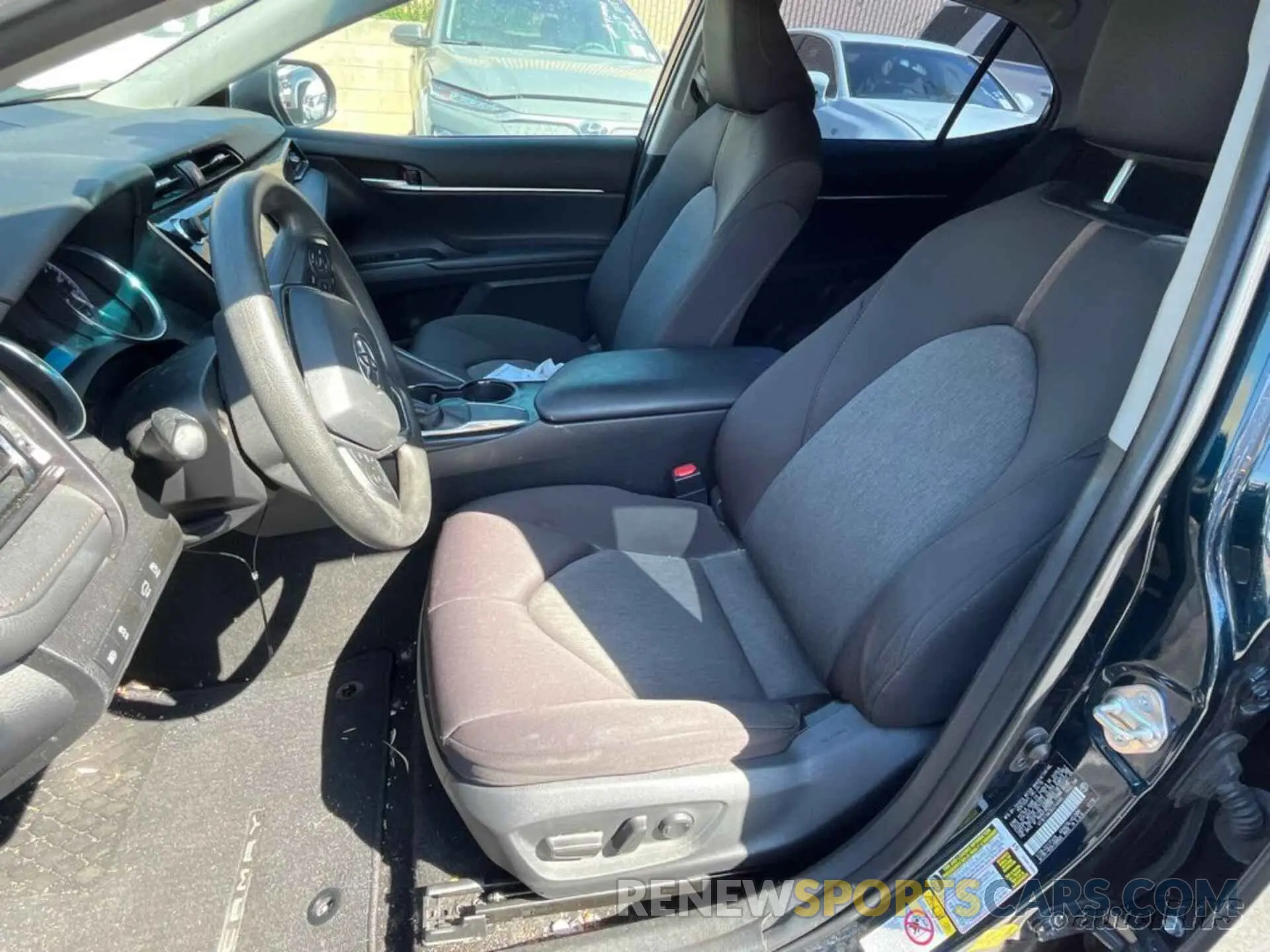 14 Photograph of a damaged car 4T1B11HK3KU248980 TOYOTA CAMRY 2019