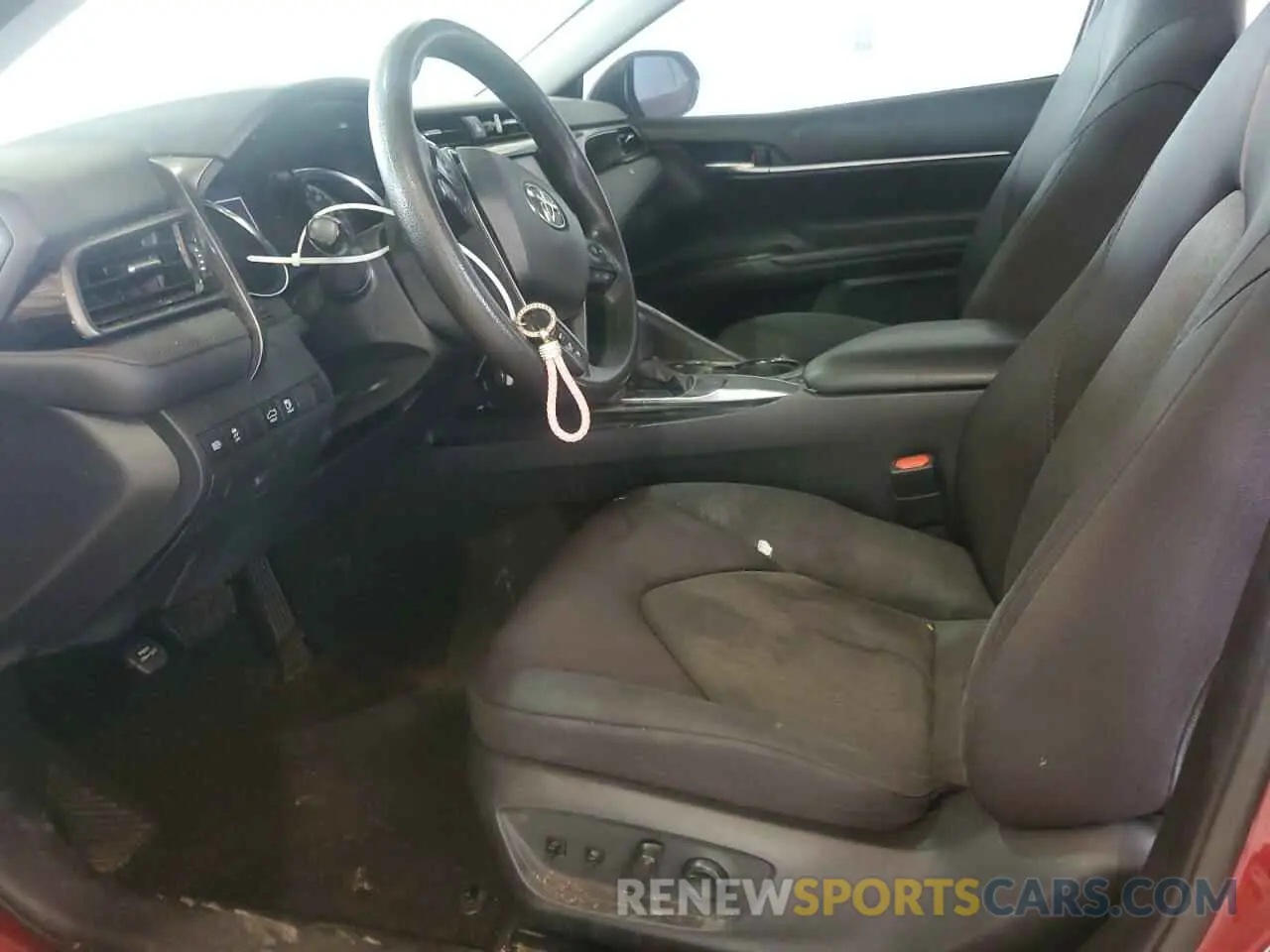 7 Photograph of a damaged car 4T1B11HK3KU251720 TOYOTA CAMRY 2019