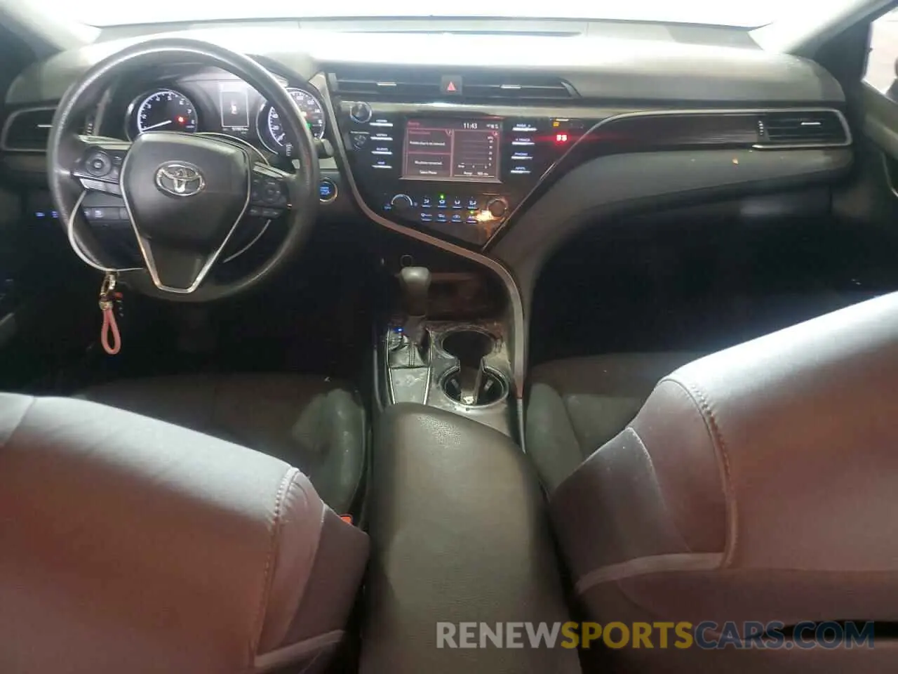 8 Photograph of a damaged car 4T1B11HK3KU251720 TOYOTA CAMRY 2019