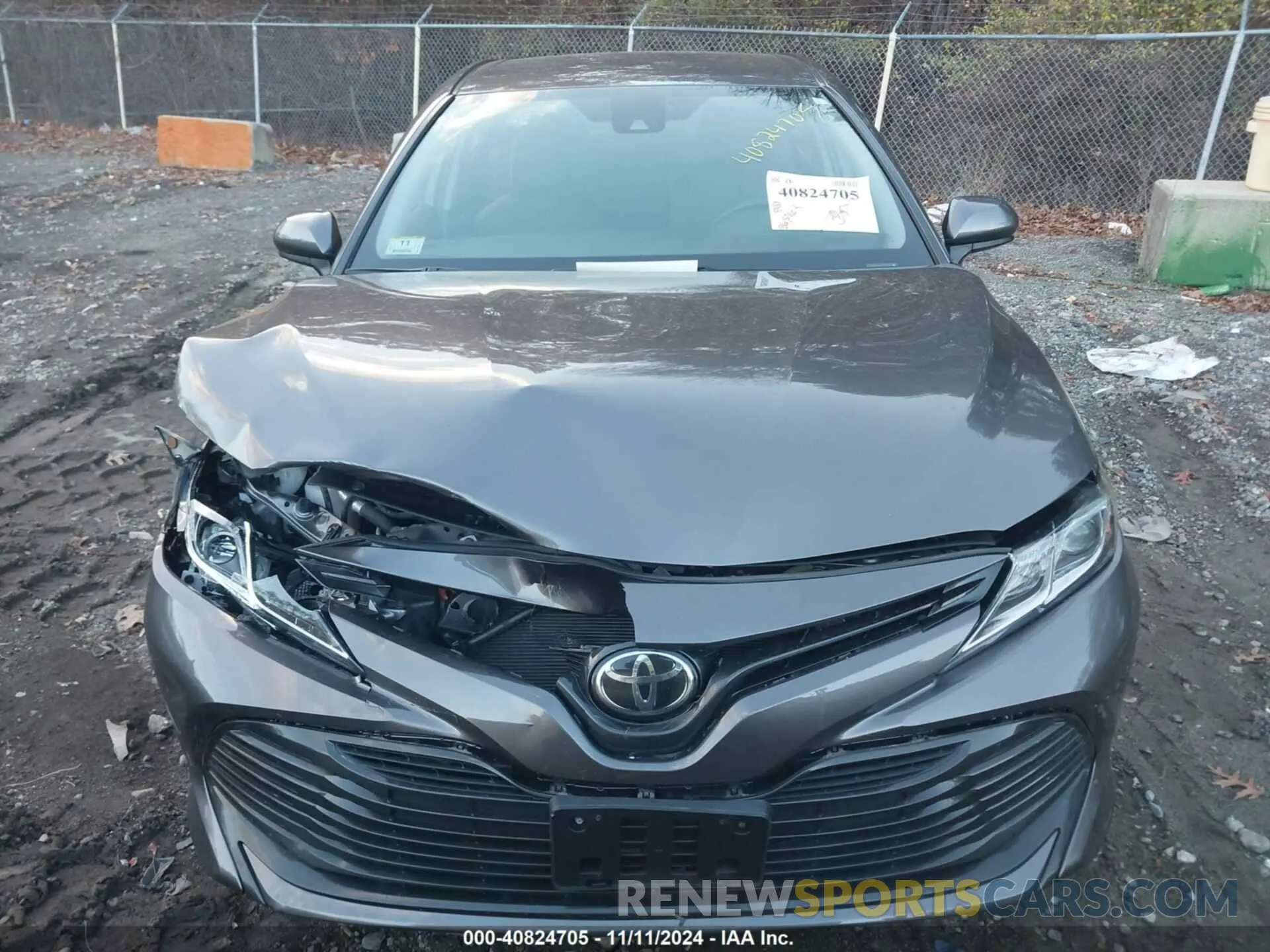 12 Photograph of a damaged car 4T1B11HK3KU252995 TOYOTA CAMRY 2019