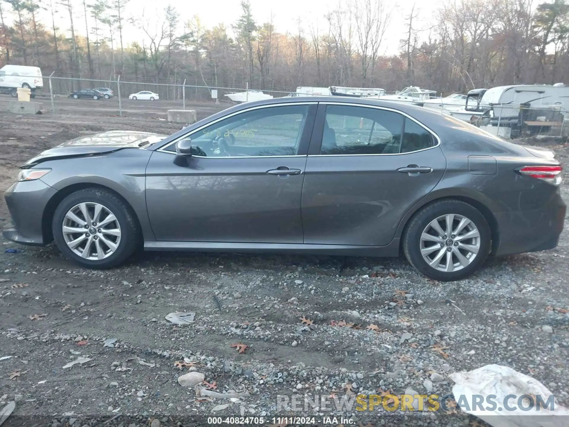 14 Photograph of a damaged car 4T1B11HK3KU252995 TOYOTA CAMRY 2019