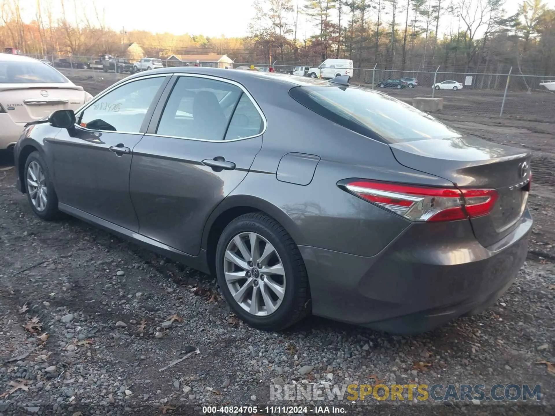 3 Photograph of a damaged car 4T1B11HK3KU252995 TOYOTA CAMRY 2019