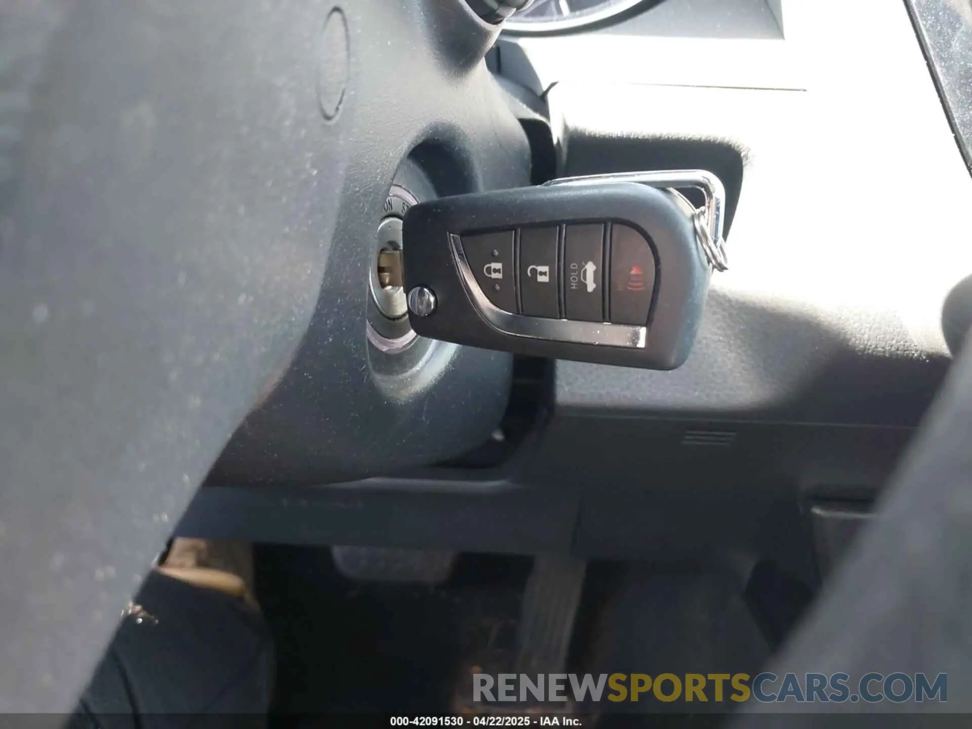 11 Photograph of a damaged car 4T1B11HK3KU254083 TOYOTA CAMRY 2019