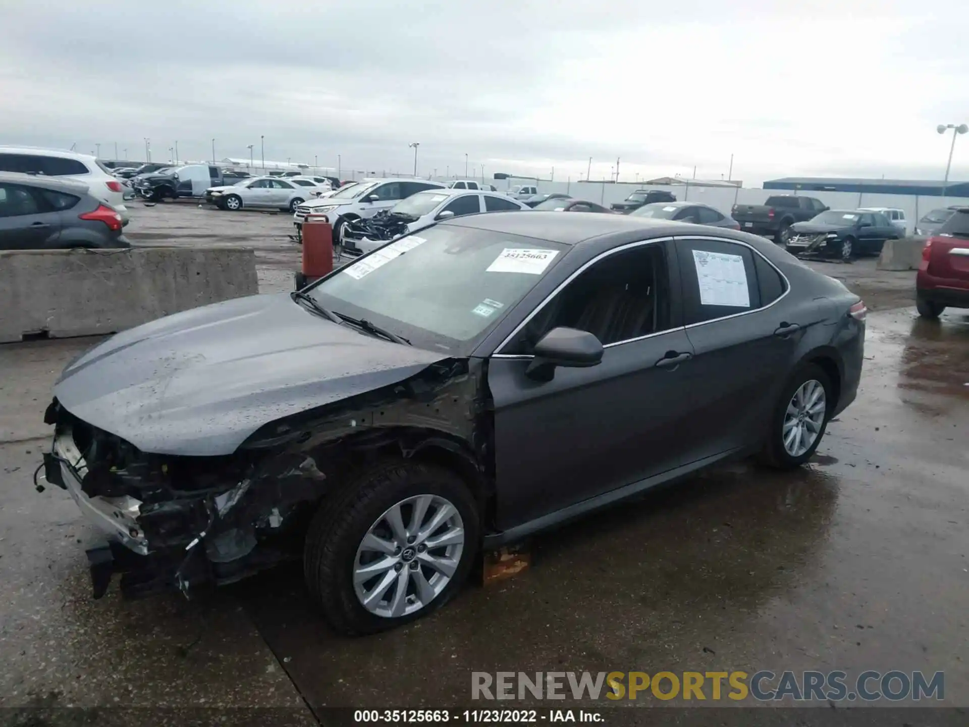 2 Photograph of a damaged car 4T1B11HK3KU255900 TOYOTA CAMRY 2019