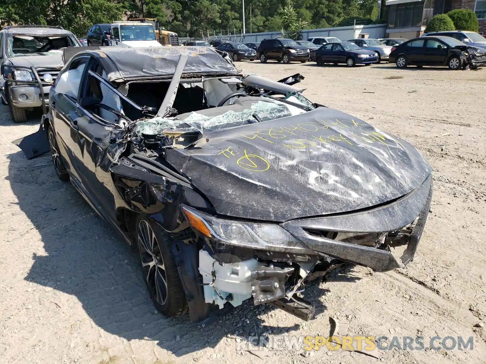 1 Photograph of a damaged car 4T1B11HK3KU256089 TOYOTA CAMRY 2019