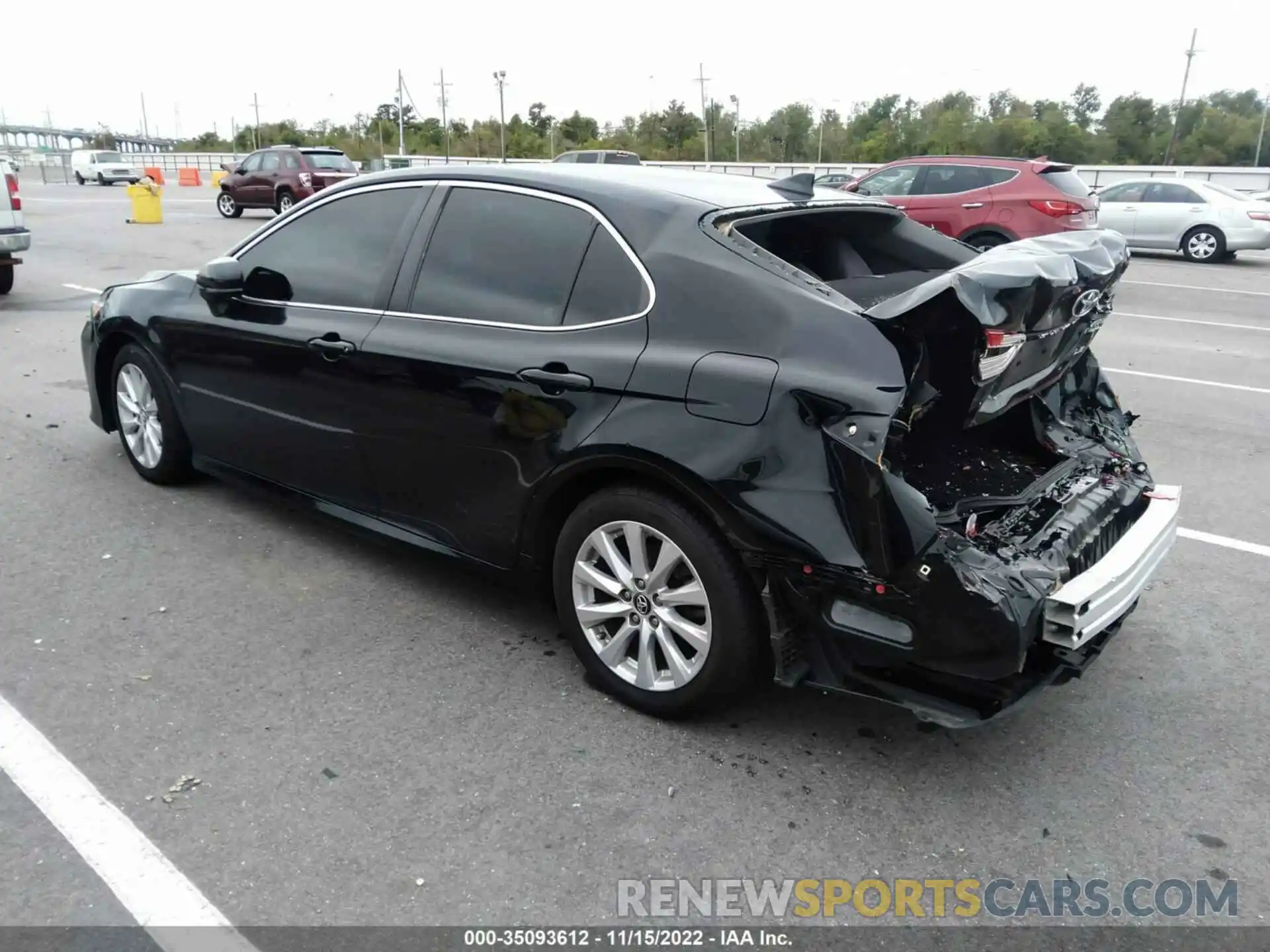 3 Photograph of a damaged car 4T1B11HK3KU256173 TOYOTA CAMRY 2019