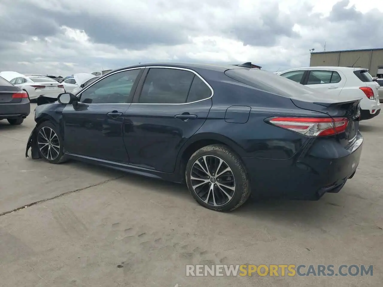2 Photograph of a damaged car 4T1B11HK3KU257128 TOYOTA CAMRY 2019