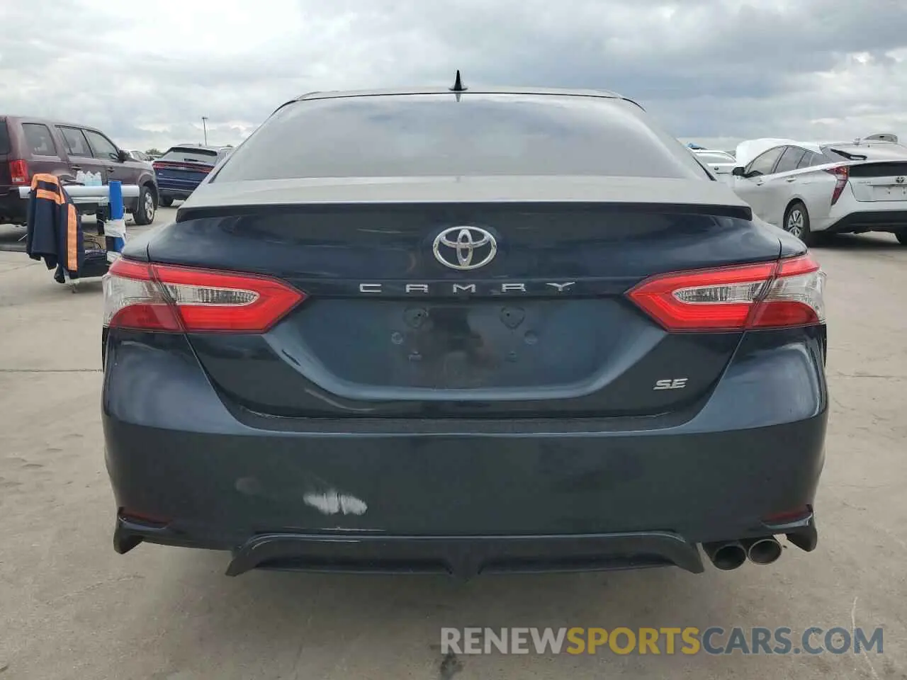 6 Photograph of a damaged car 4T1B11HK3KU257128 TOYOTA CAMRY 2019