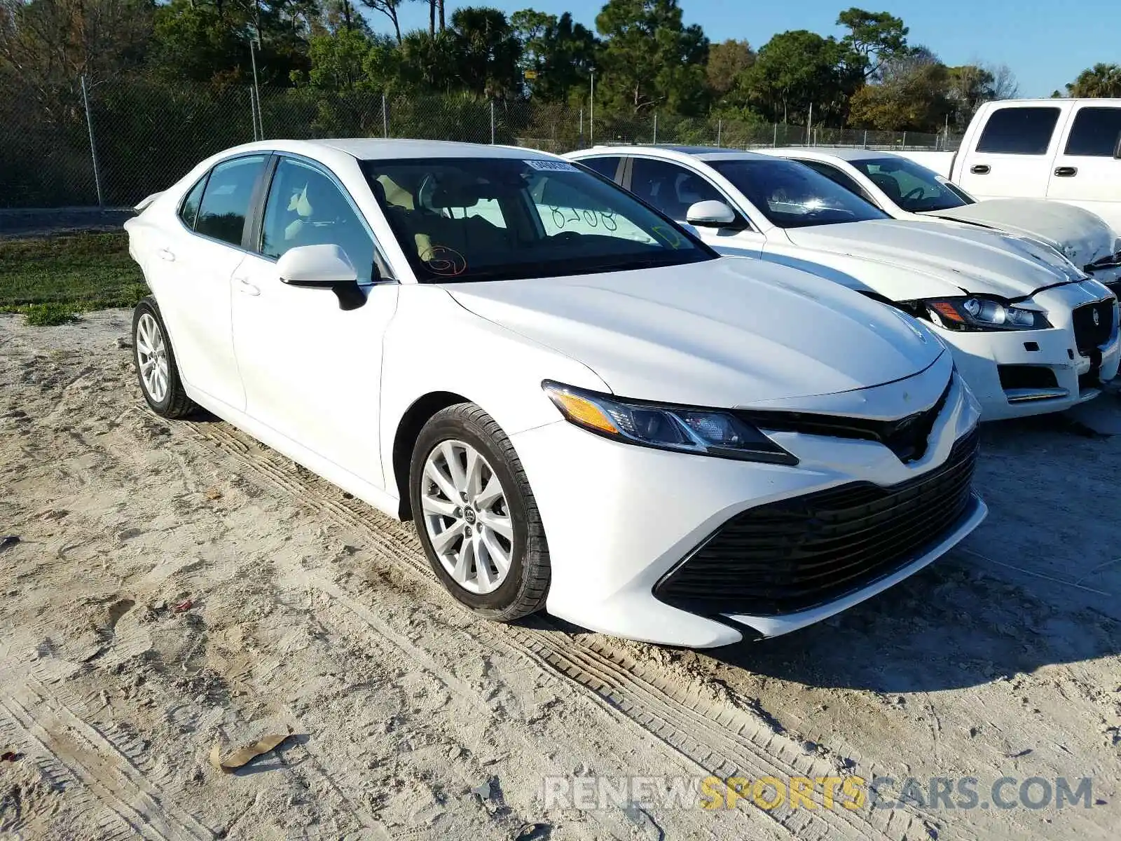 1 Photograph of a damaged car 4T1B11HK3KU259221 TOYOTA CAMRY 2019