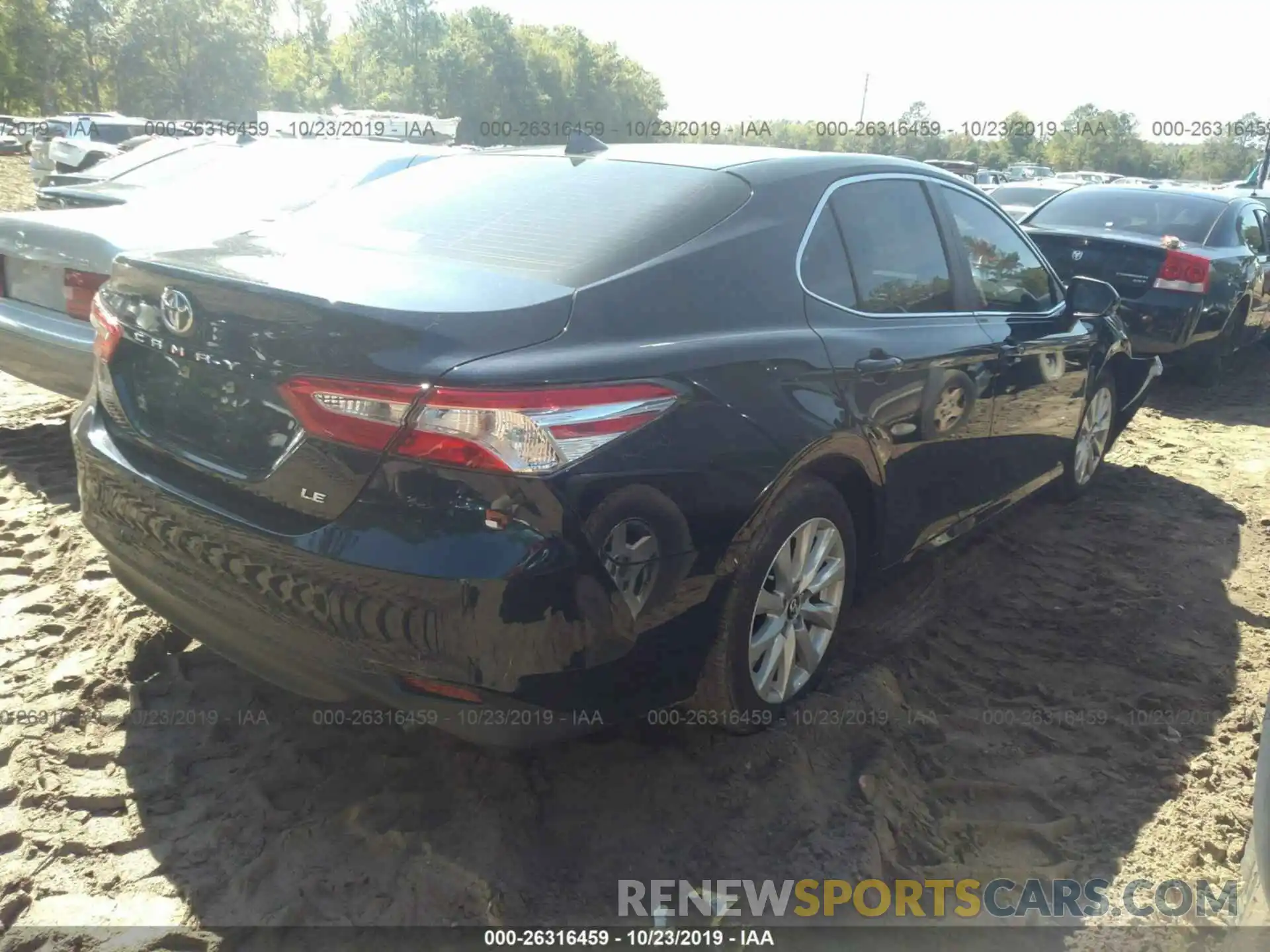 4 Photograph of a damaged car 4T1B11HK3KU261955 TOYOTA CAMRY 2019