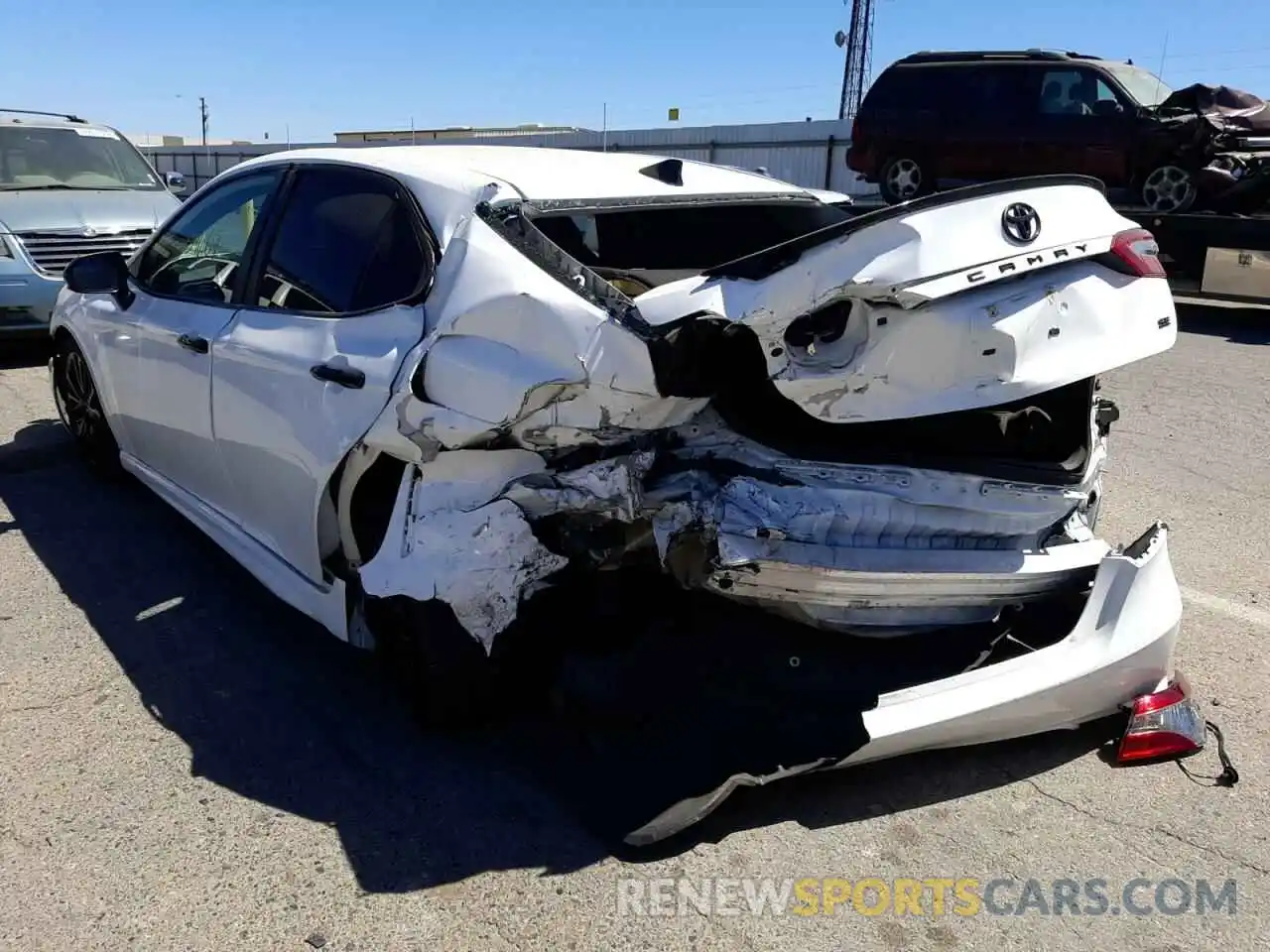 3 Photograph of a damaged car 4T1B11HK3KU262054 TOYOTA CAMRY 2019