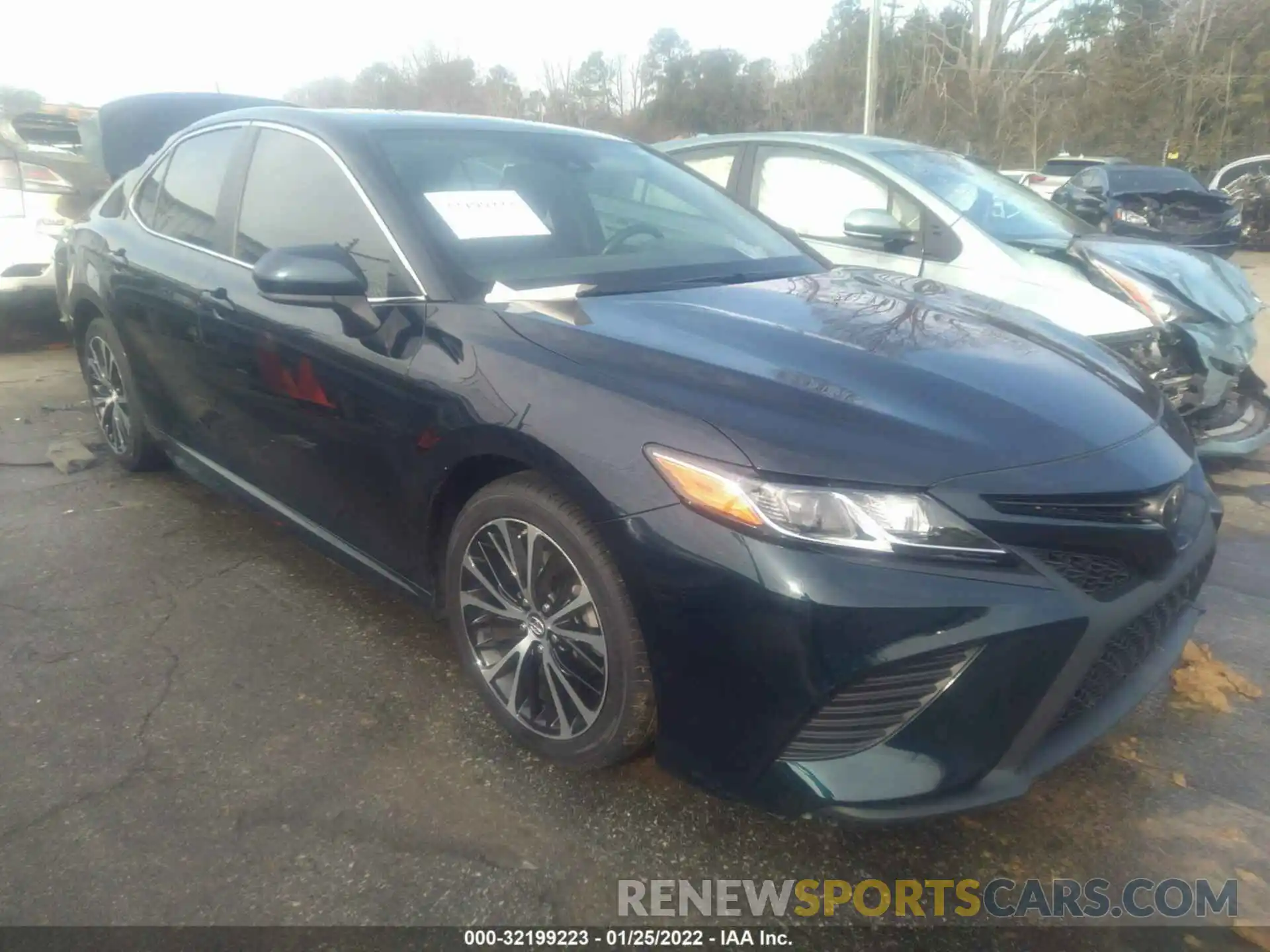 1 Photograph of a damaged car 4T1B11HK3KU262068 TOYOTA CAMRY 2019