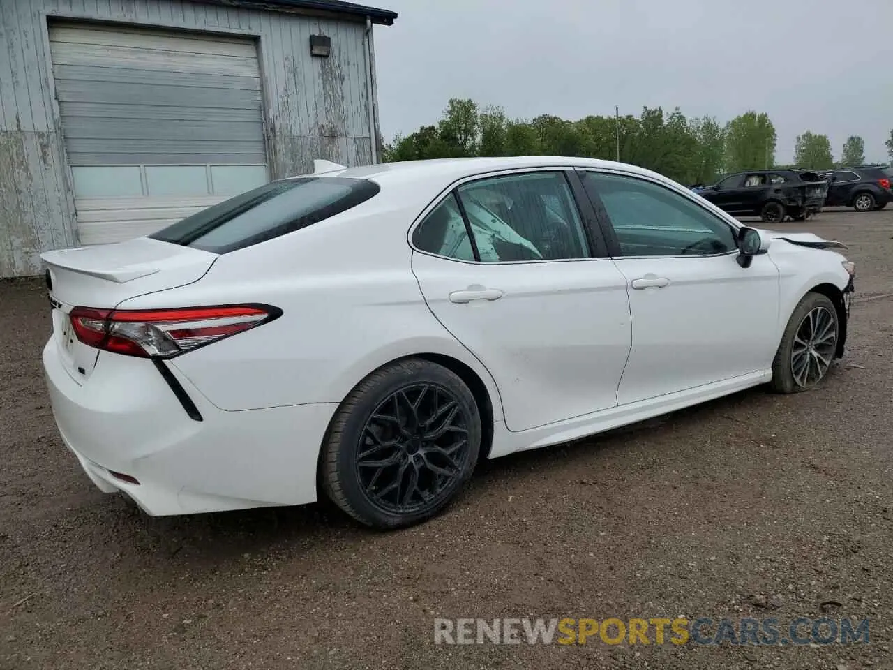 3 Photograph of a damaged car 4T1B11HK3KU264547 TOYOTA CAMRY 2019