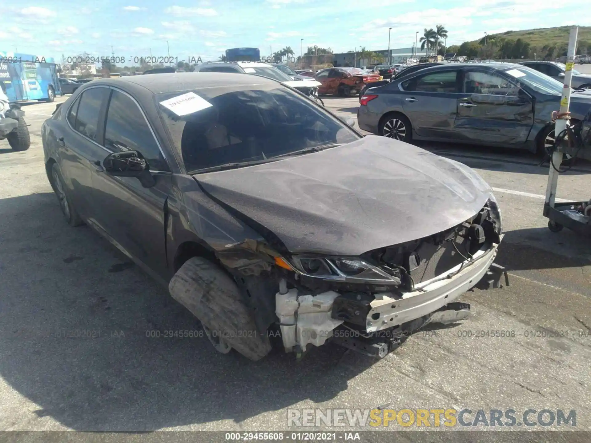 6 Photograph of a damaged car 4T1B11HK3KU267819 TOYOTA CAMRY 2019