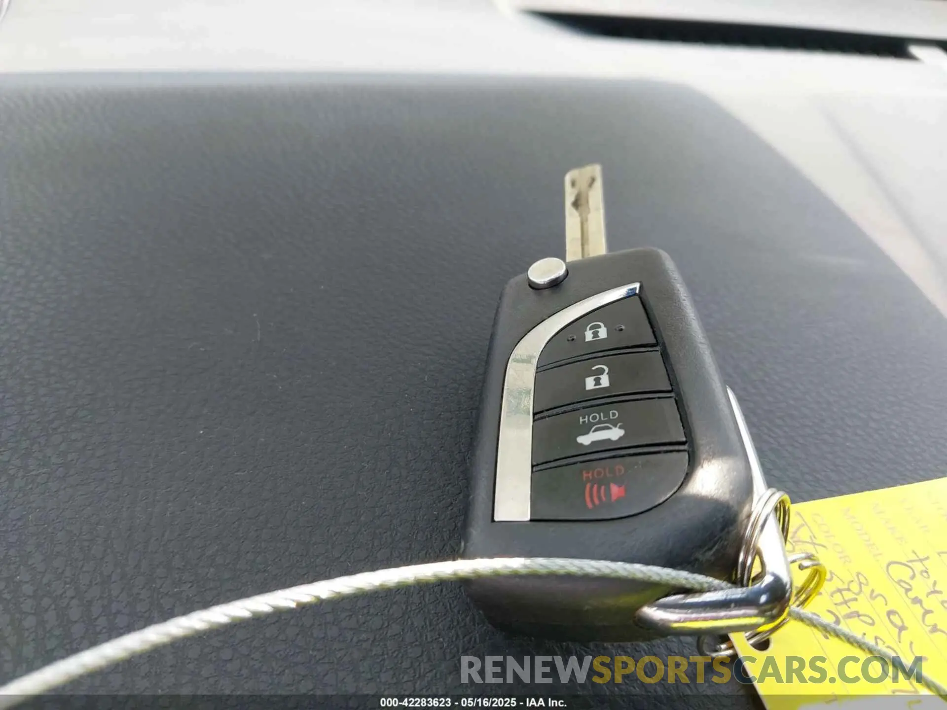 11 Photograph of a damaged car 4T1B11HK3KU268999 TOYOTA CAMRY 2019