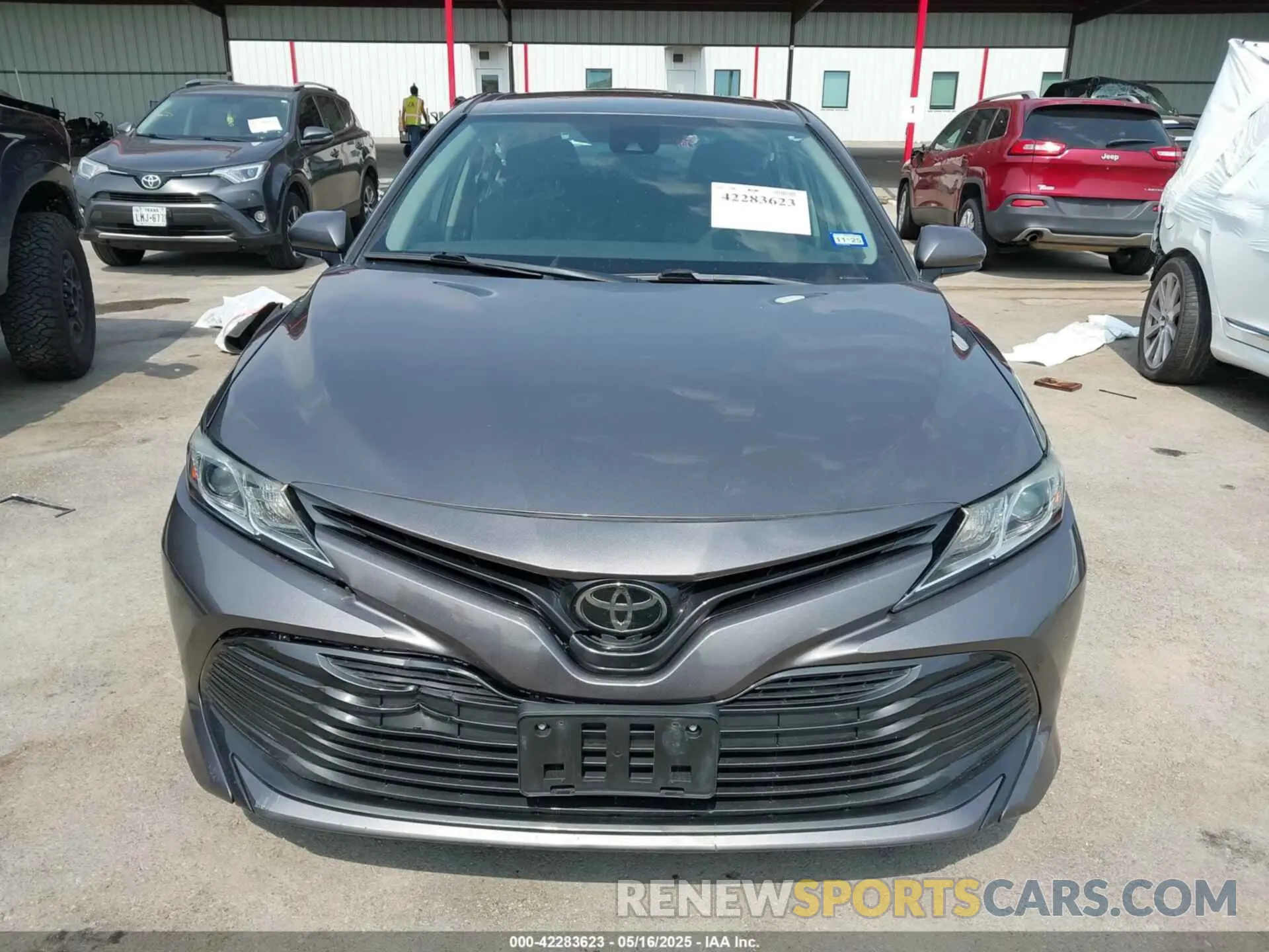 12 Photograph of a damaged car 4T1B11HK3KU268999 TOYOTA CAMRY 2019