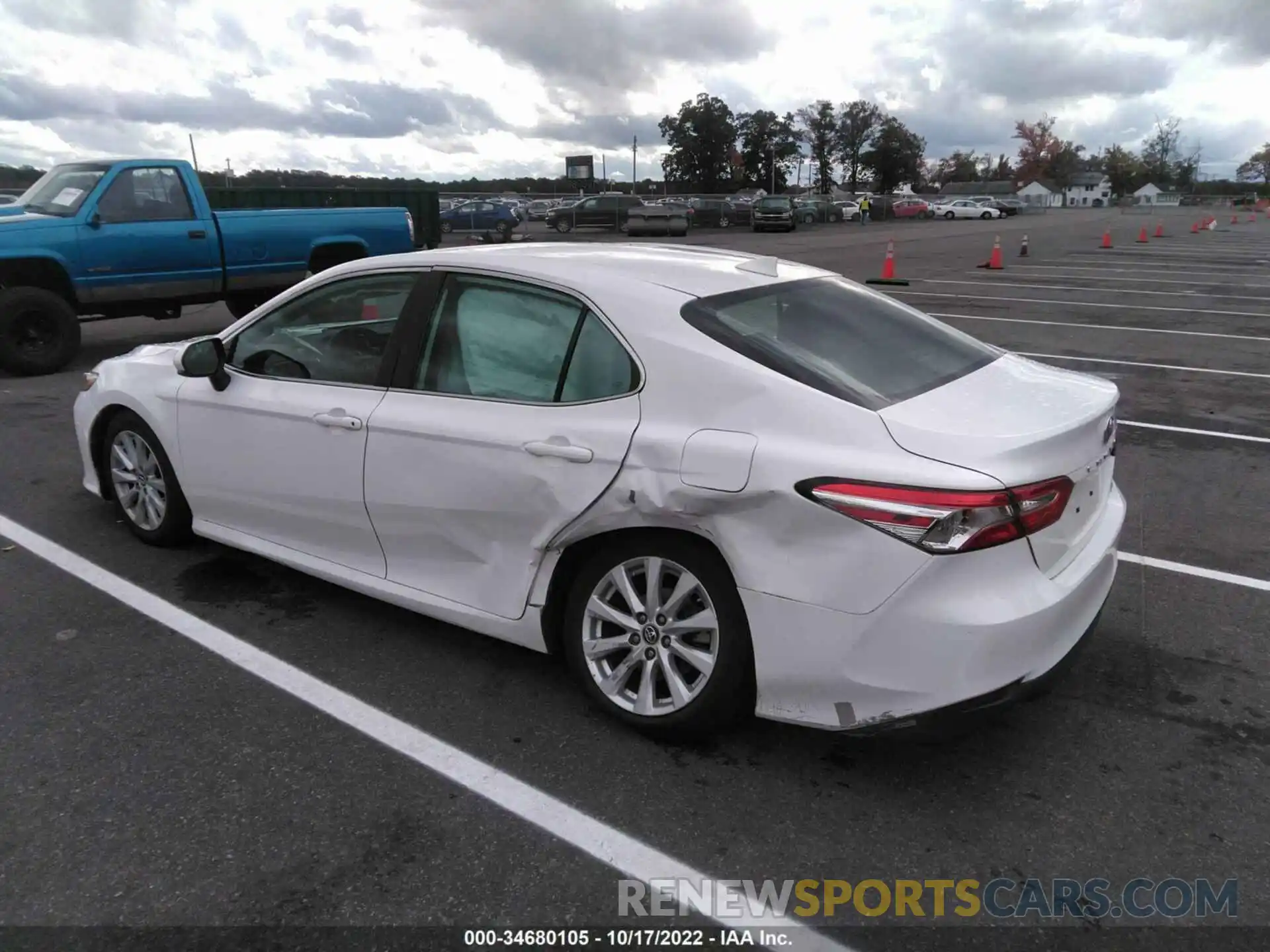 3 Photograph of a damaged car 4T1B11HK3KU269022 TOYOTA CAMRY 2019