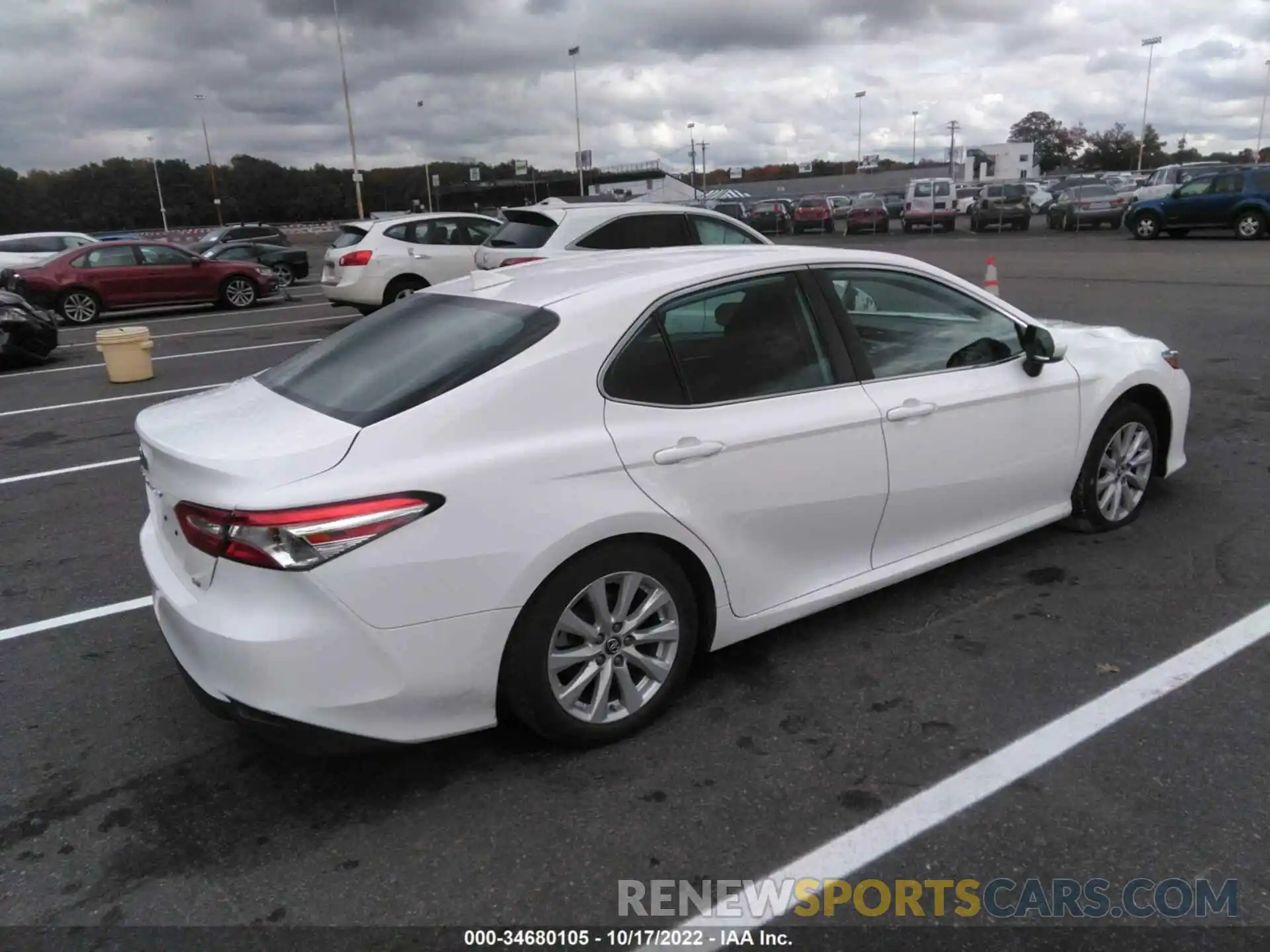 4 Photograph of a damaged car 4T1B11HK3KU269022 TOYOTA CAMRY 2019