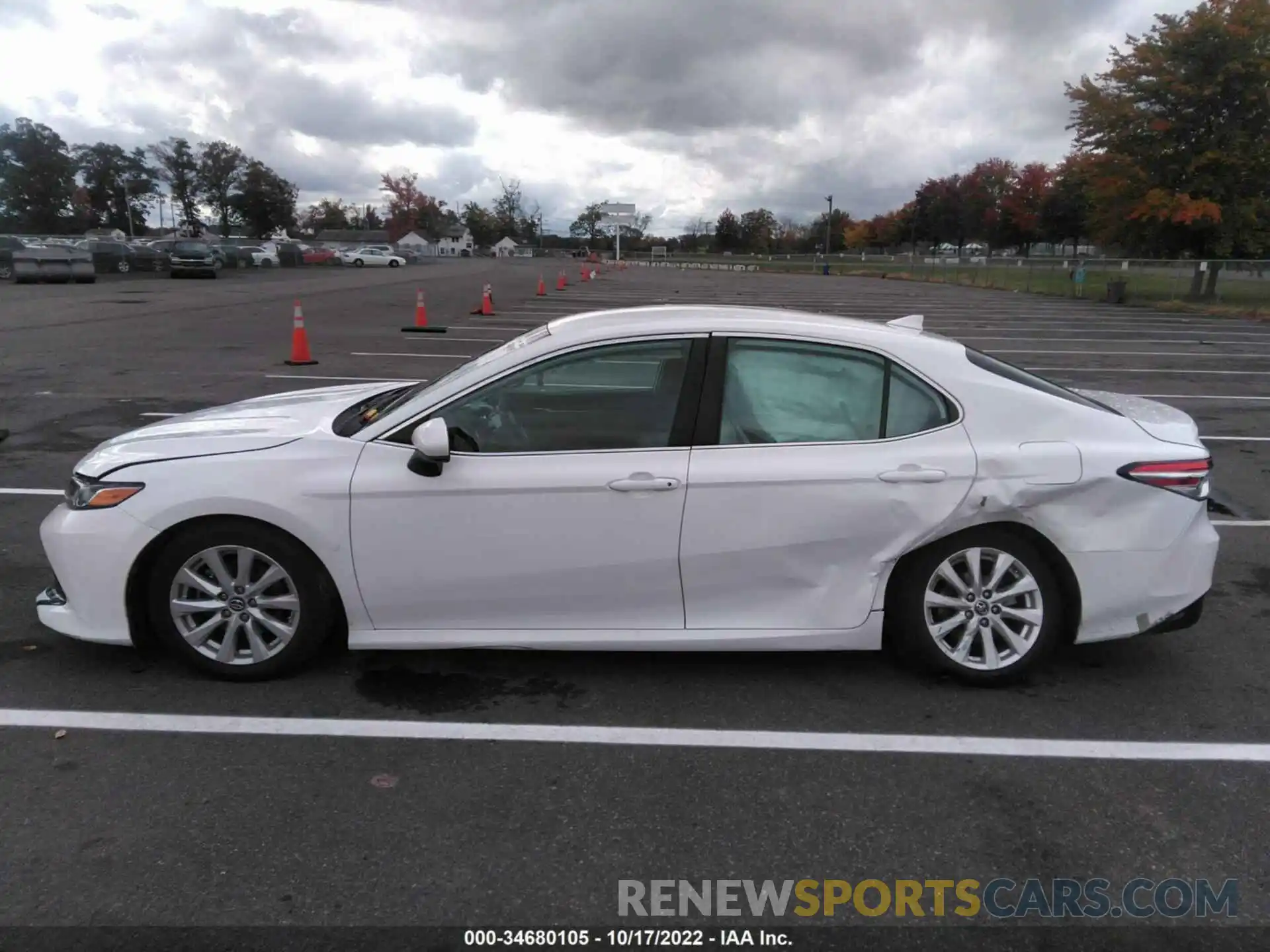 6 Photograph of a damaged car 4T1B11HK3KU269022 TOYOTA CAMRY 2019