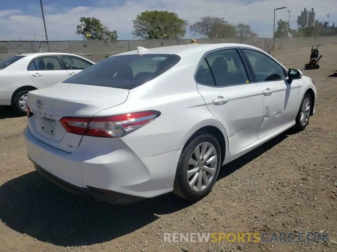 4 Photograph of a damaged car 4T1B11HK3KU270302 TOYOTA CAMRY 2019