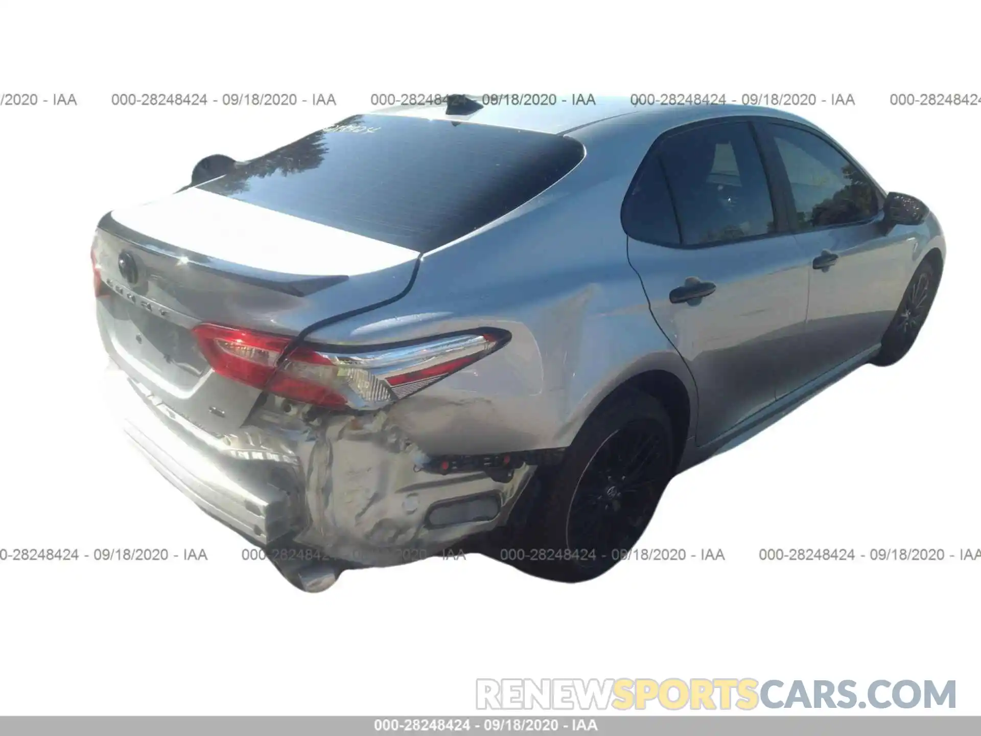 4 Photograph of a damaged car 4T1B11HK3KU270882 TOYOTA CAMRY 2019