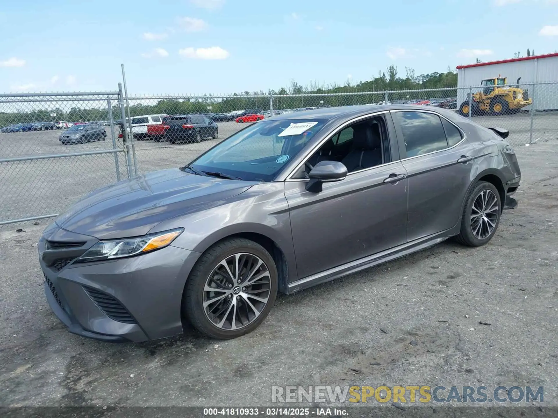 2 Photograph of a damaged car 4T1B11HK3KU276472 TOYOTA CAMRY 2019