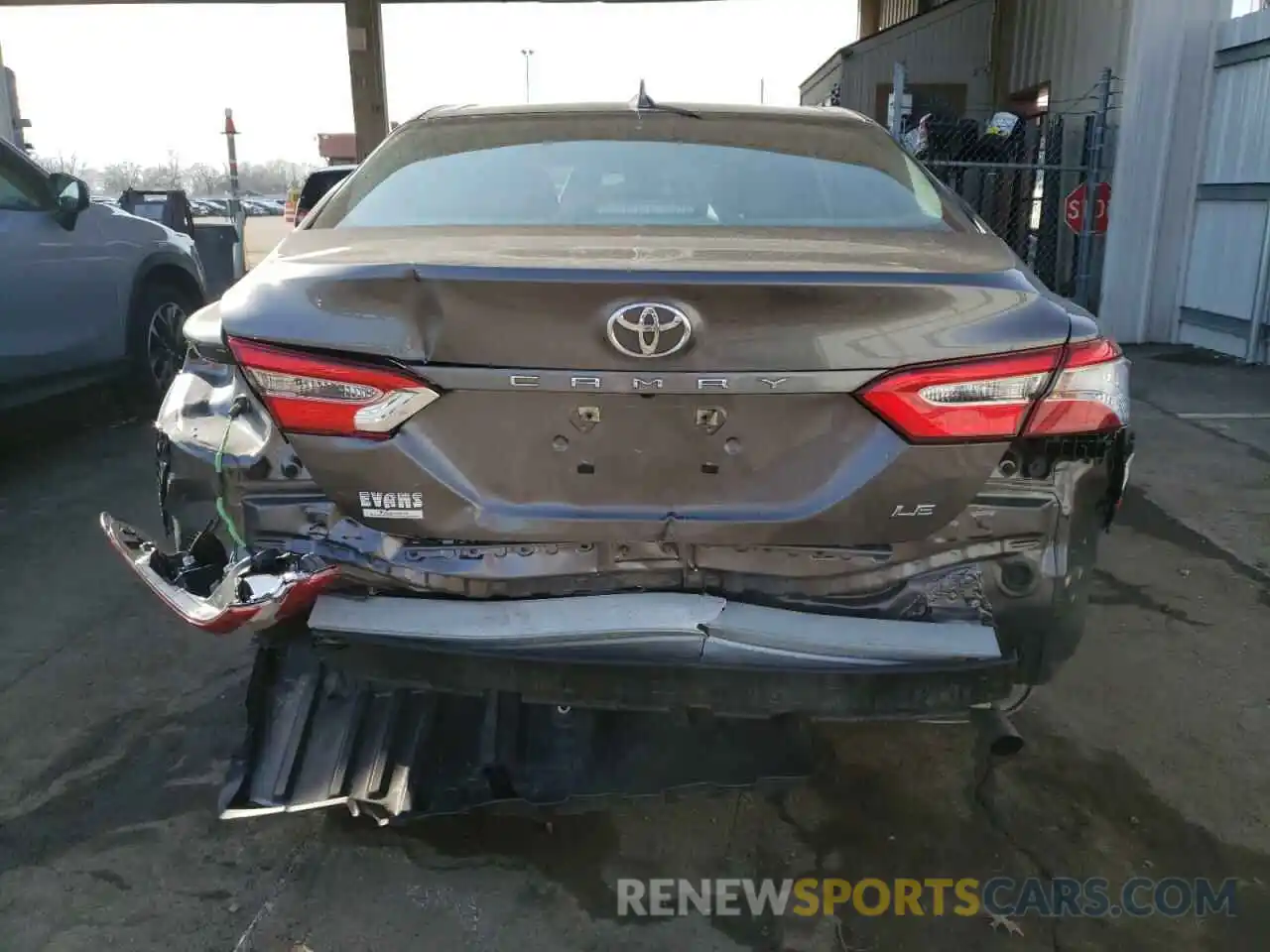 9 Photograph of a damaged car 4T1B11HK3KU284457 TOYOTA CAMRY 2019