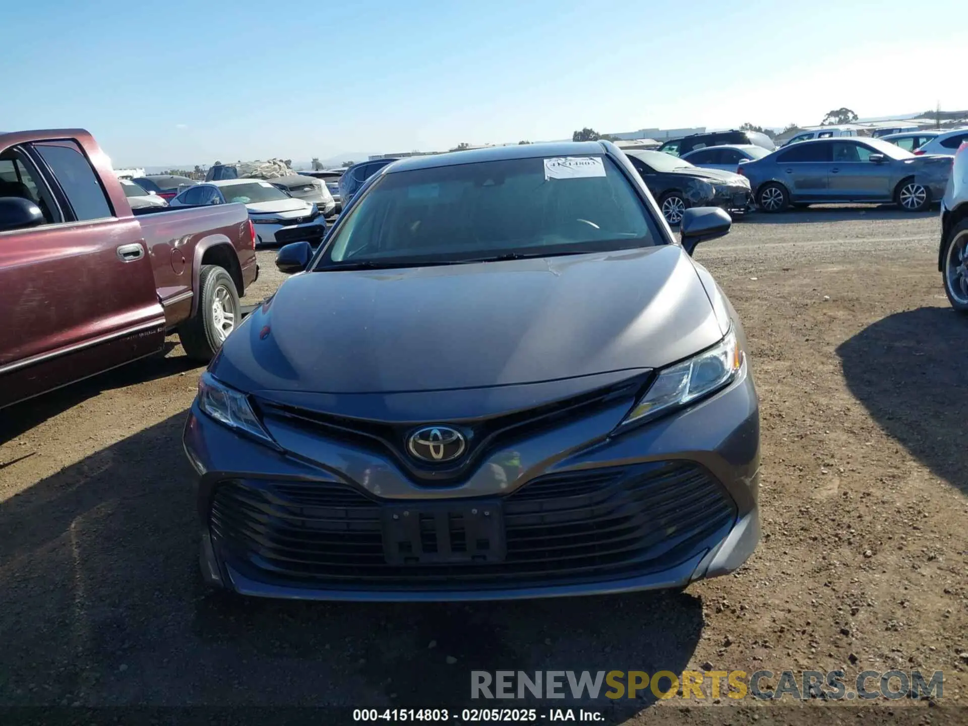 12 Photograph of a damaged car 4T1B11HK3KU284894 TOYOTA CAMRY 2019