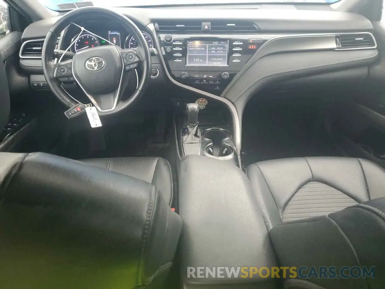 8 Photograph of a damaged car 4T1B11HK3KU296222 TOYOTA CAMRY 2019