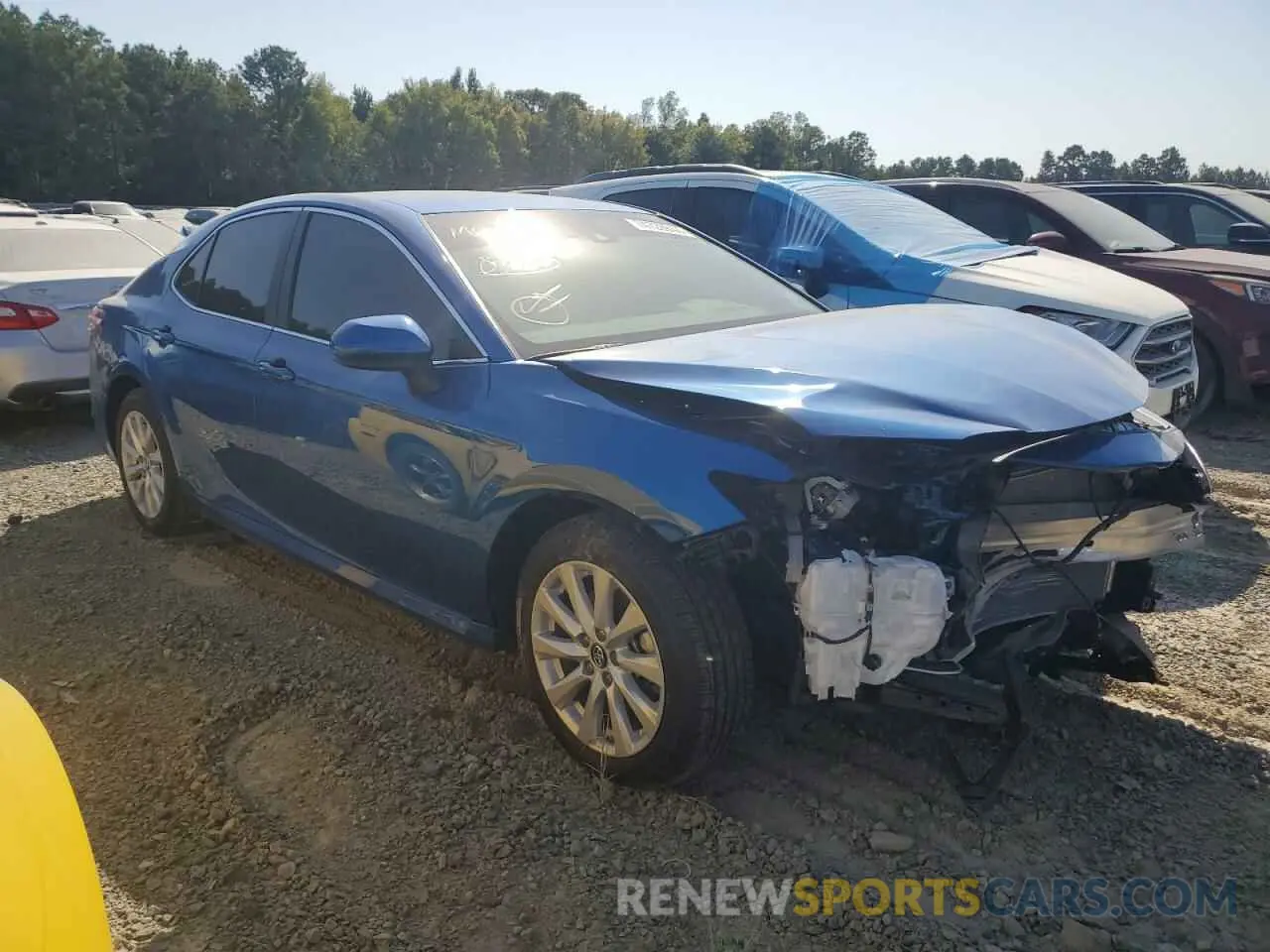 4 Photograph of a damaged car 4T1B11HK3KU298424 TOYOTA CAMRY 2019