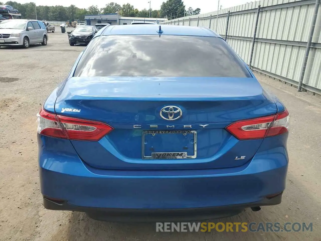 6 Photograph of a damaged car 4T1B11HK3KU298424 TOYOTA CAMRY 2019